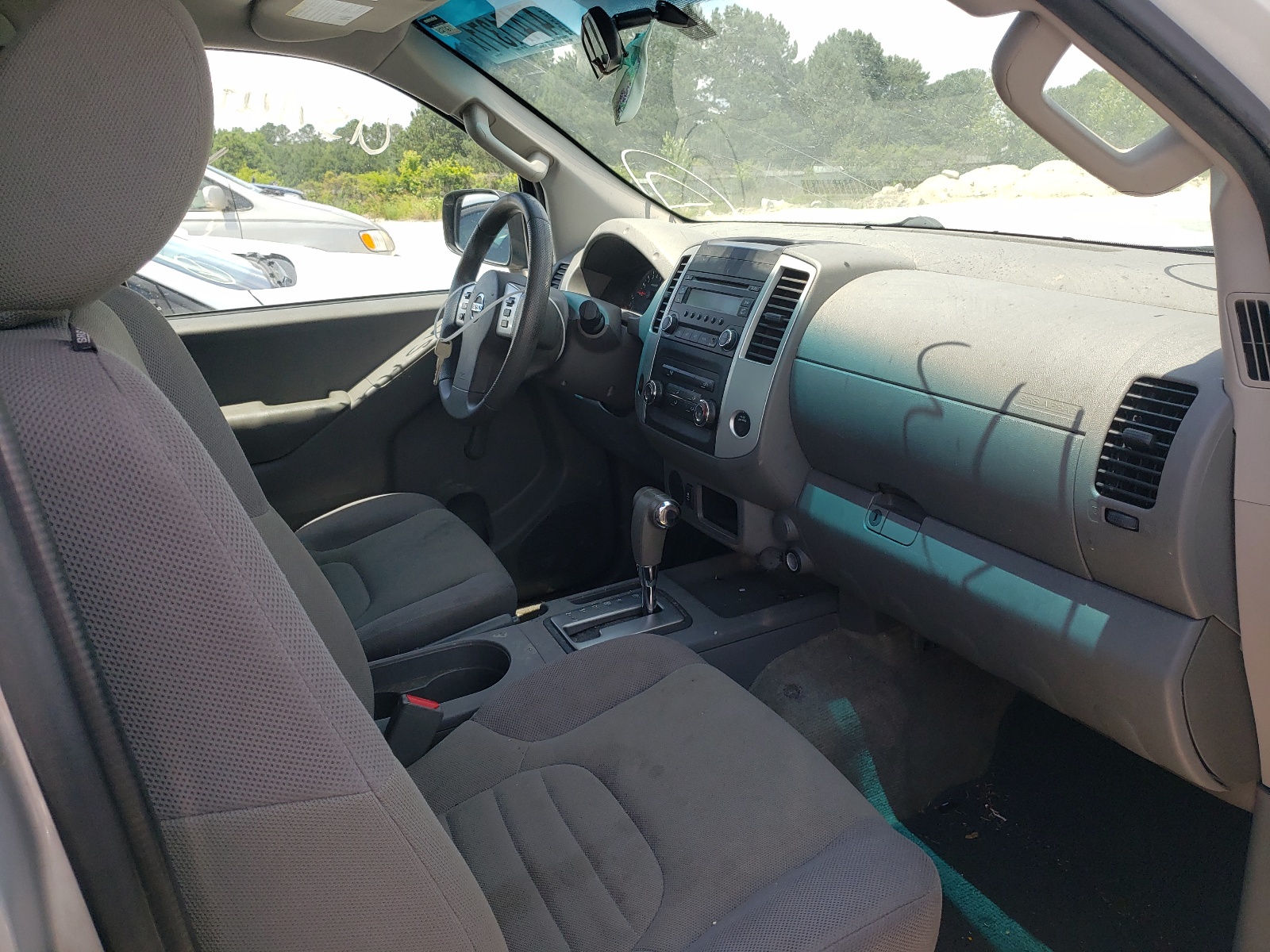 Photo 5 from auction – 2015 NISSAN FRONTIER S with VIN 1N6BD0CT2FN710013