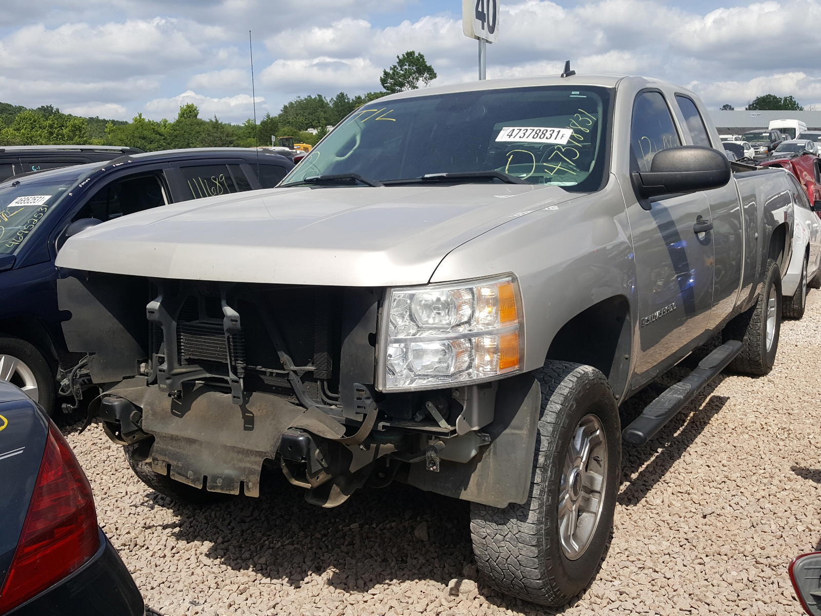 Photo 2 from auction – 2007 CHEVROLET SILVERADO with VIN 1GCEC19J27Z505610