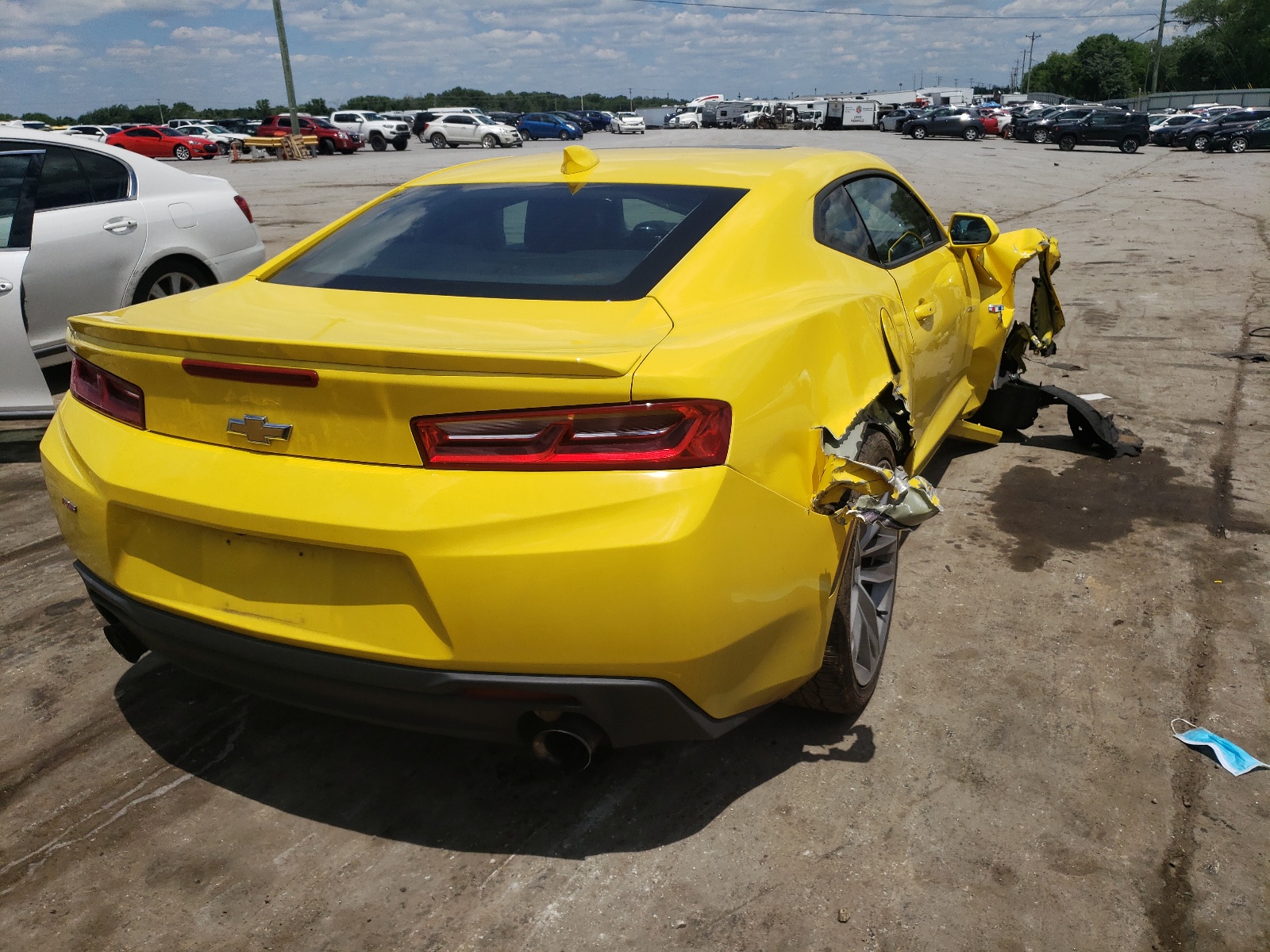 Photo 4 from auction – 2018 CHEVROLET CAMARO LT with VIN 1G1FB1RSXJ0145992