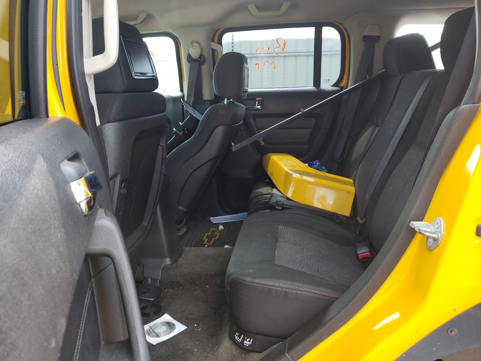 Photo 6 from auction – 2006 HUMMER H3 with VIN 5GTDN136068164750