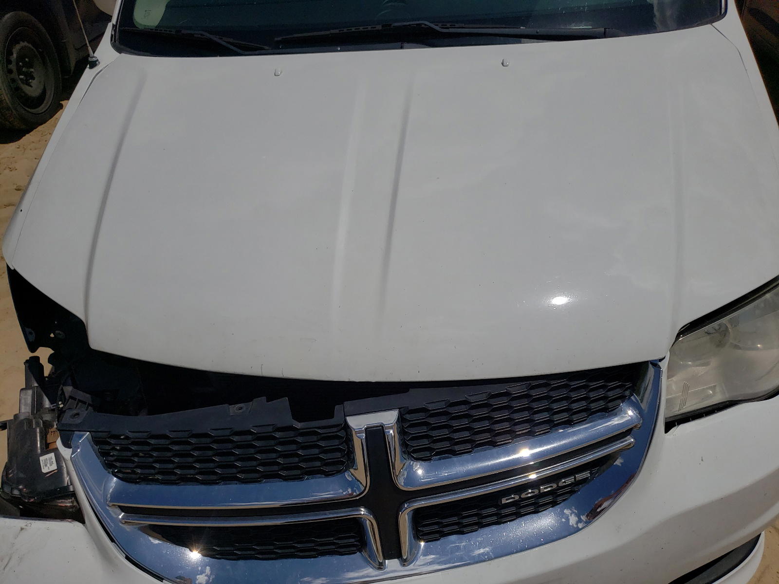 Photo 7 from auction – 2014 DODGE GRAND CARA with VIN 2C4RDGCG9ER128957