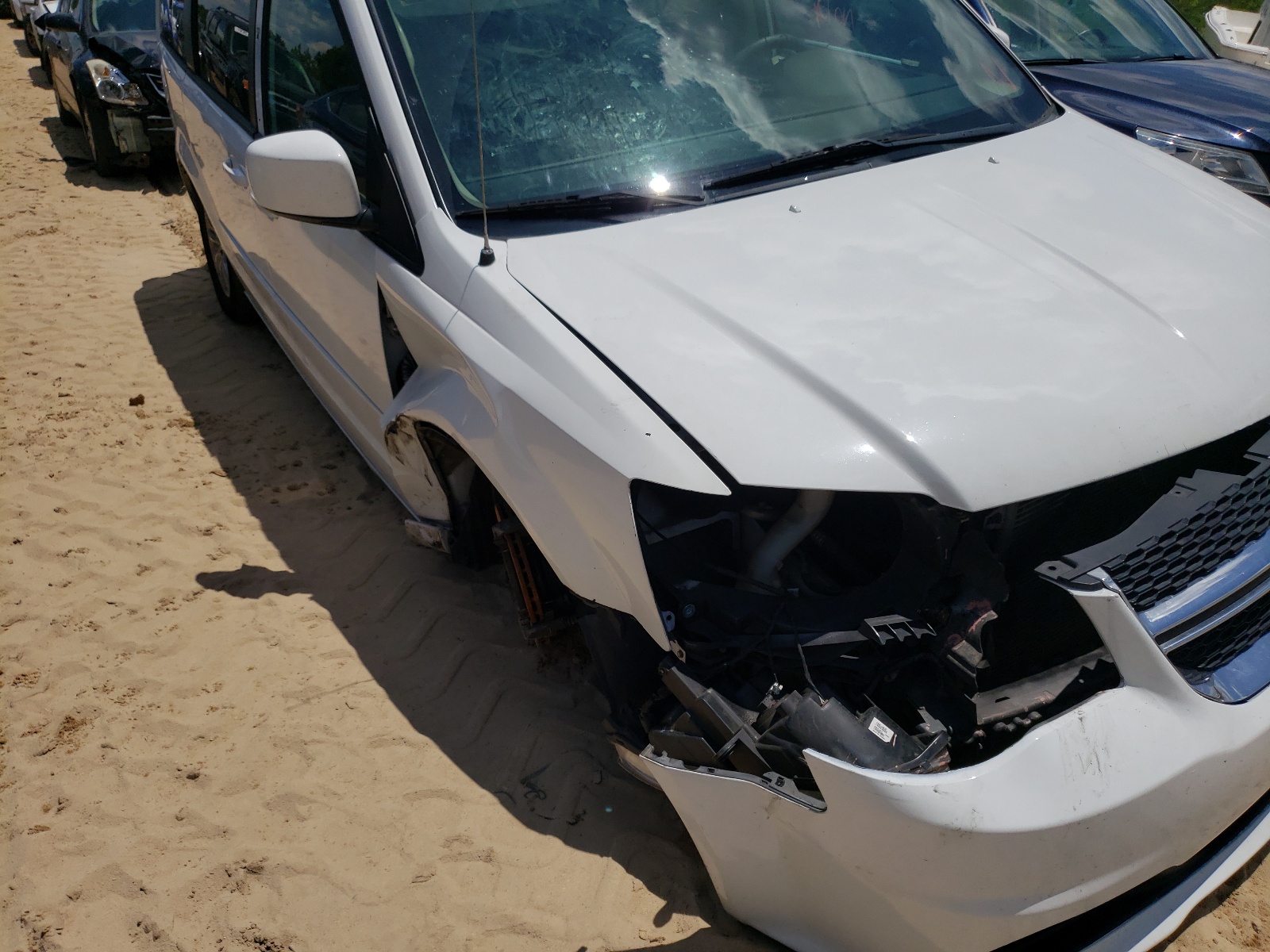 Zdjęcie 9 z aukcji – 2014 DODGE GRAND CARA z VIN 2C4RDGCG9ER128957