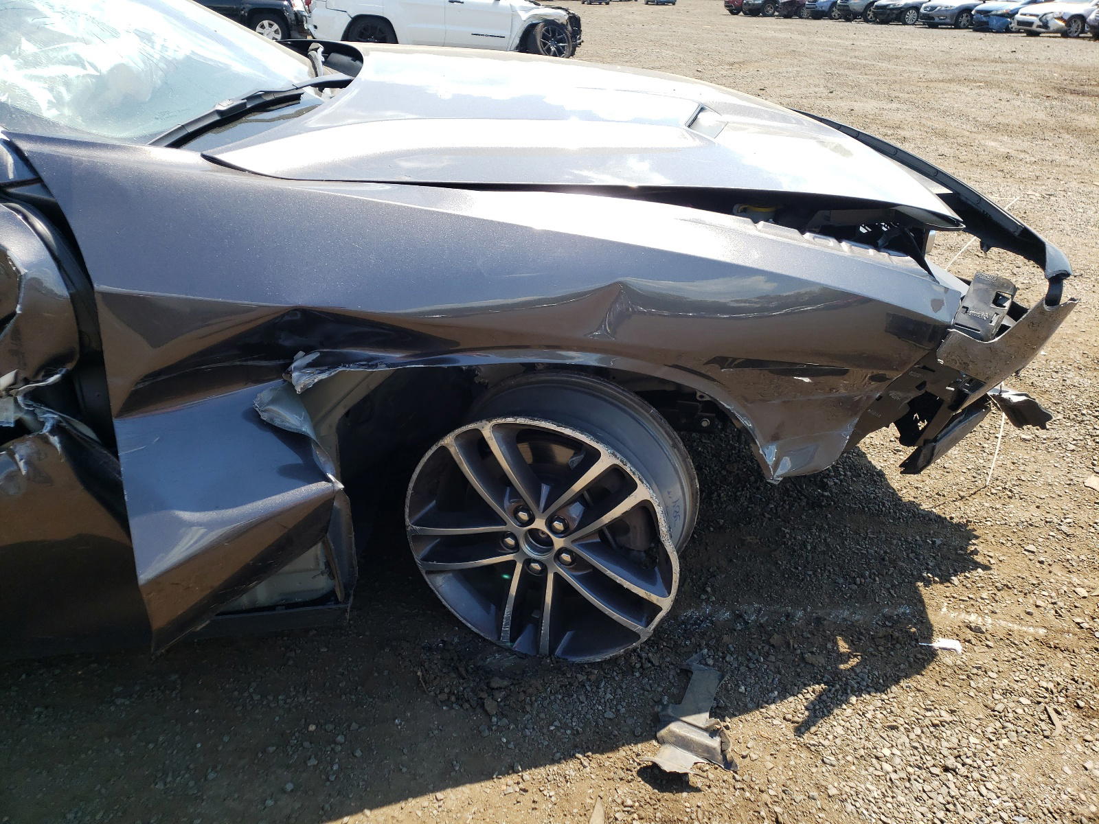 Photo 9 from auction – 2019 DODGE CHALLENGER with VIN 2C3CDZGG9KH759886
