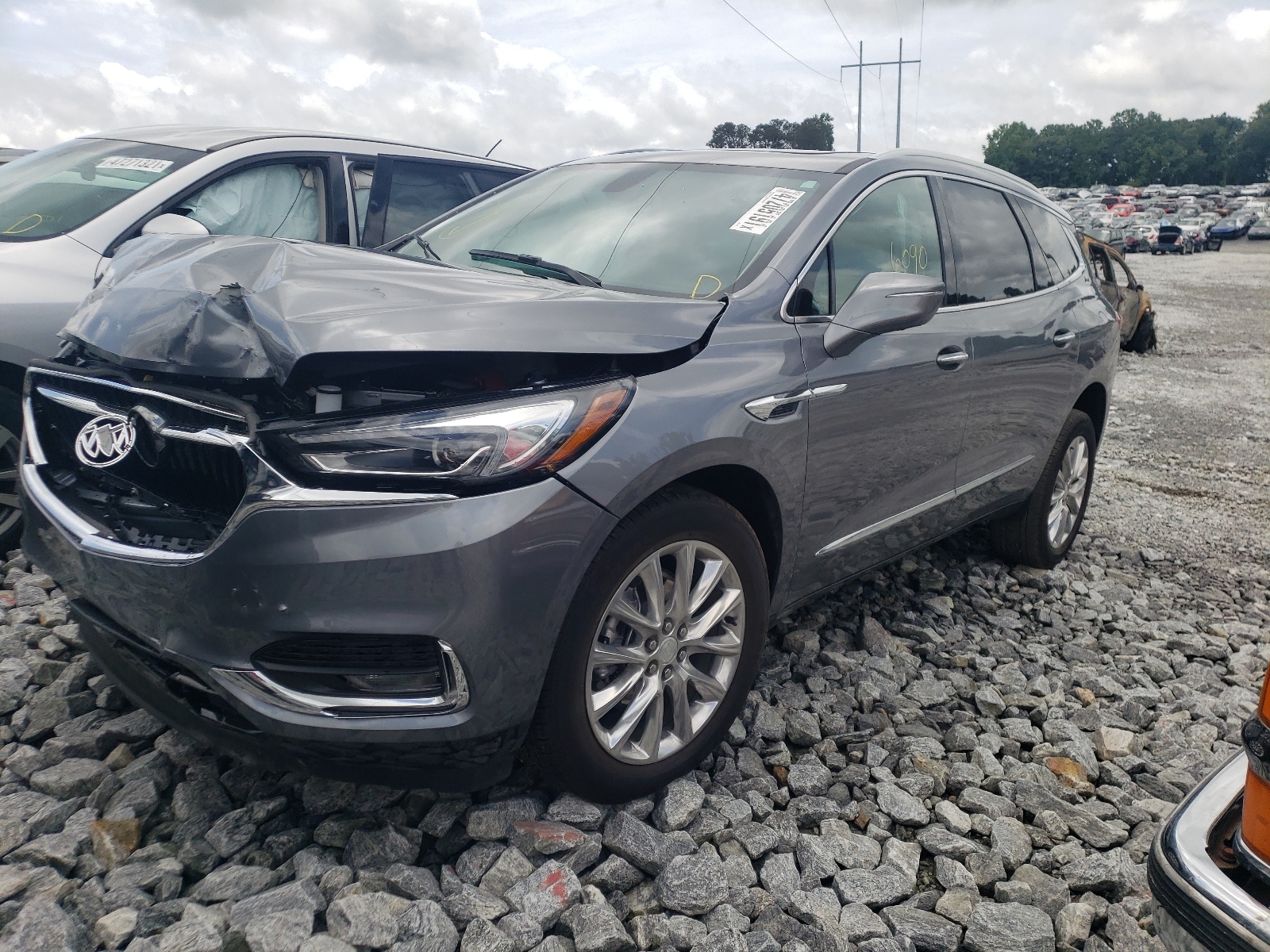 Photo 2 from auction – 2020 BUICK ENCLAVE ES with VIN 5GAERBKW5LJ297971