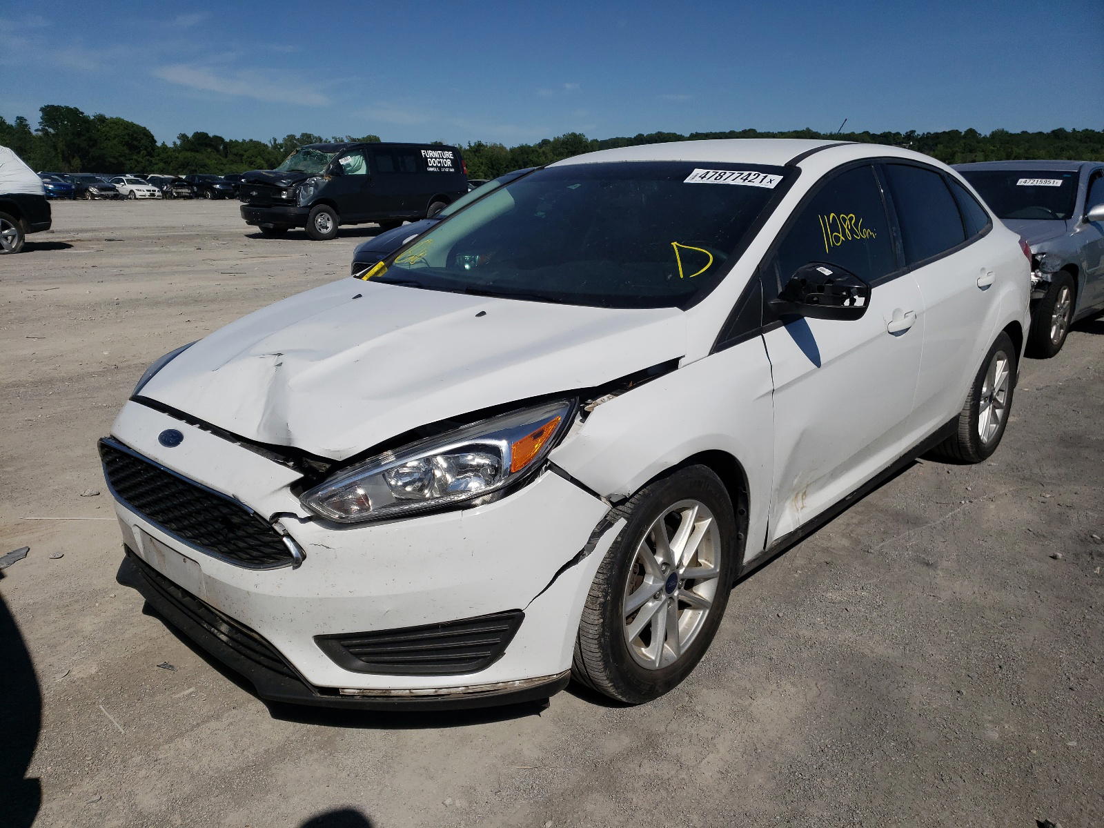 Photo 2 from auction – 2016 FORD FOCUS SE with VIN 1FADP3F29GL340835