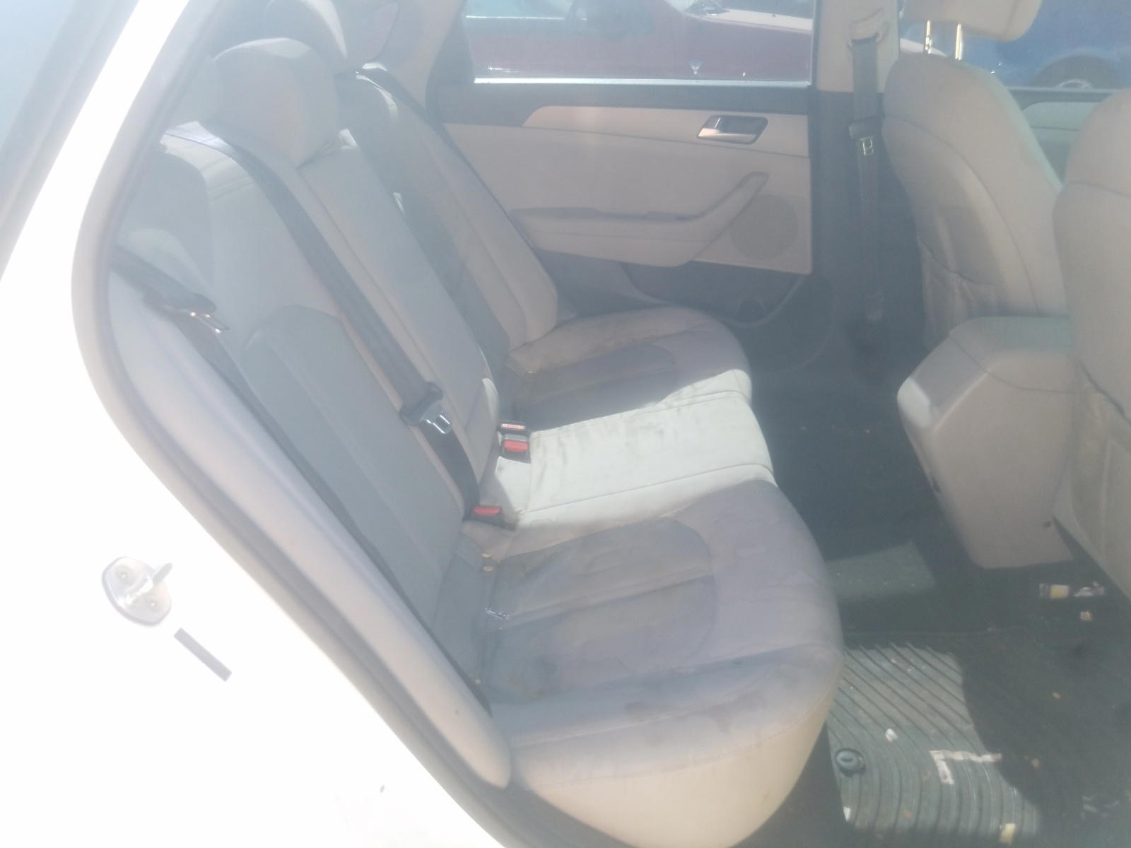 Photo 6 from auction – 2015 HYUNDAI SONATA SE with VIN 5NPE24AF6FH123727