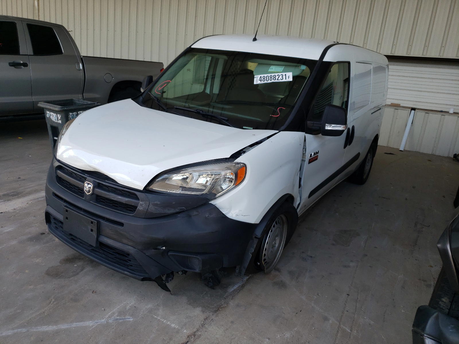 Photo 2 from auction – 2018 RAM PROMASTER with VIN ZFBERFAB8J6J04428