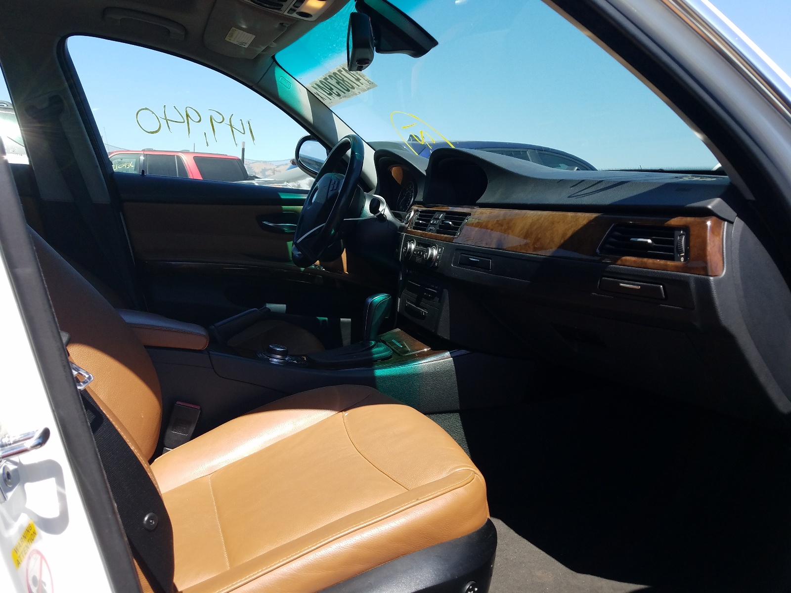Photo 5 from auction – 2009 BMW 335 I with VIN WBAPM775X9NL87201