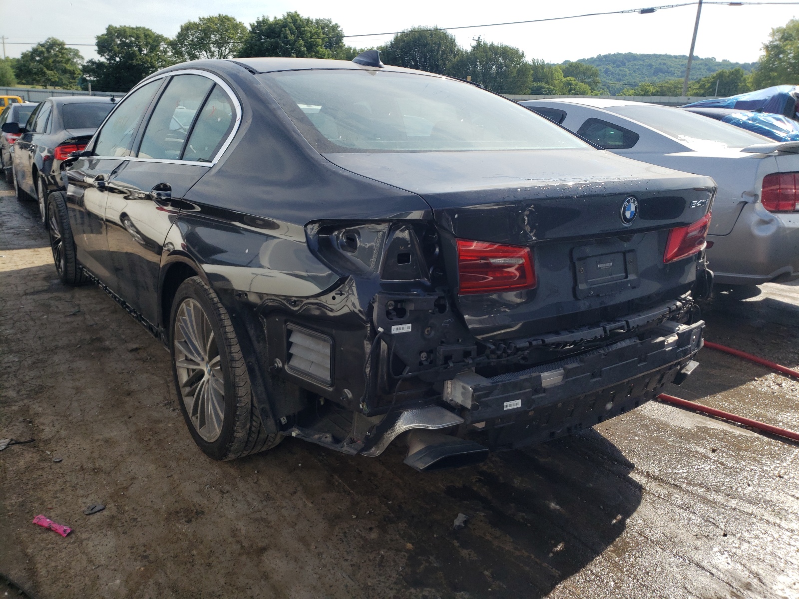 Photo 3 from auction – 2019 BMW 540 I with VIN WBAJE5C51KWW15034