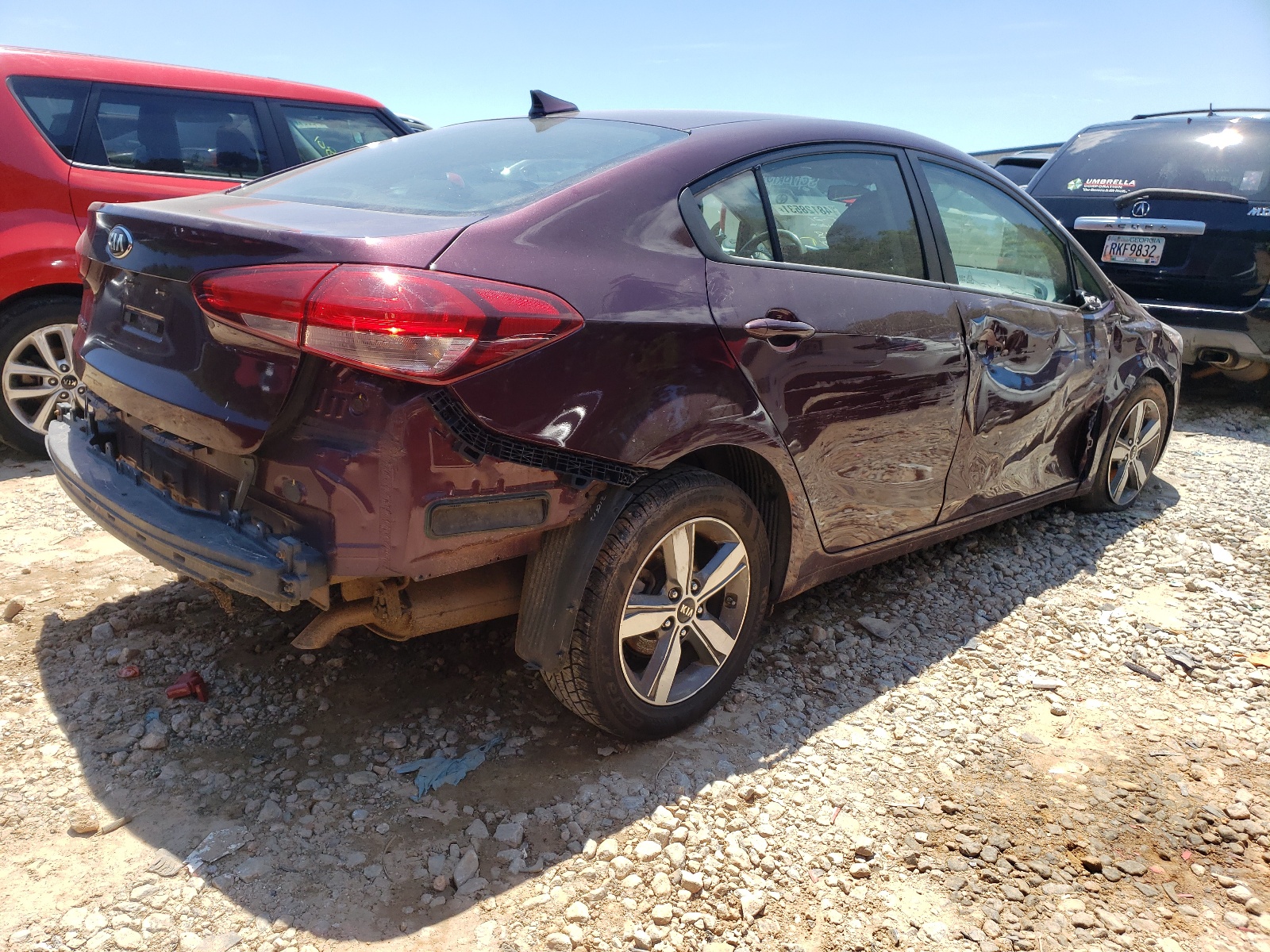 Photo 4 from auction – 2018 KIA FORTE LX with VIN 3KPFL4A72JE172978