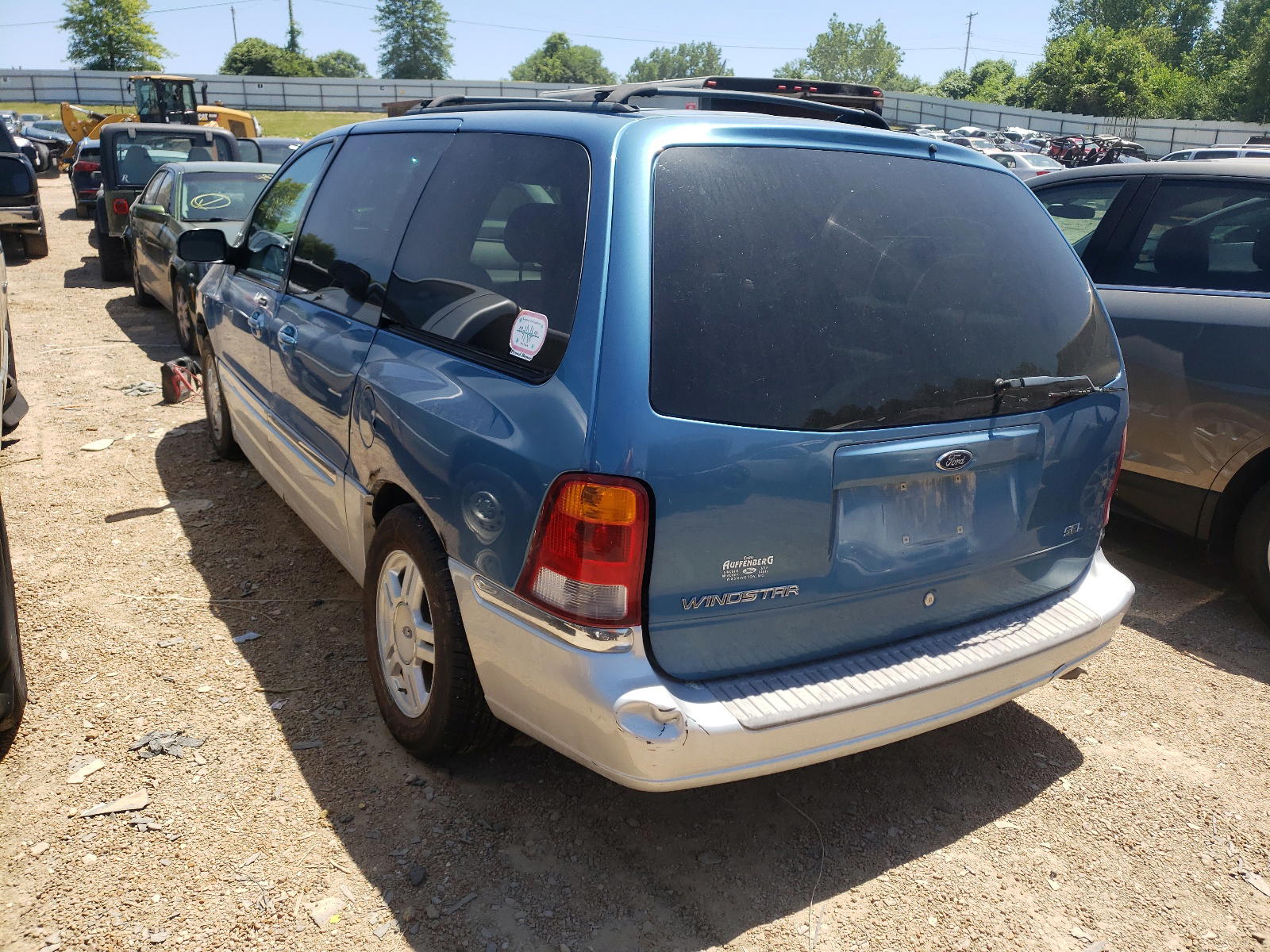 Photo 3 from auction – 2002 FORD WINDSTAR S with VIN 2FMZA534X2BA40387
