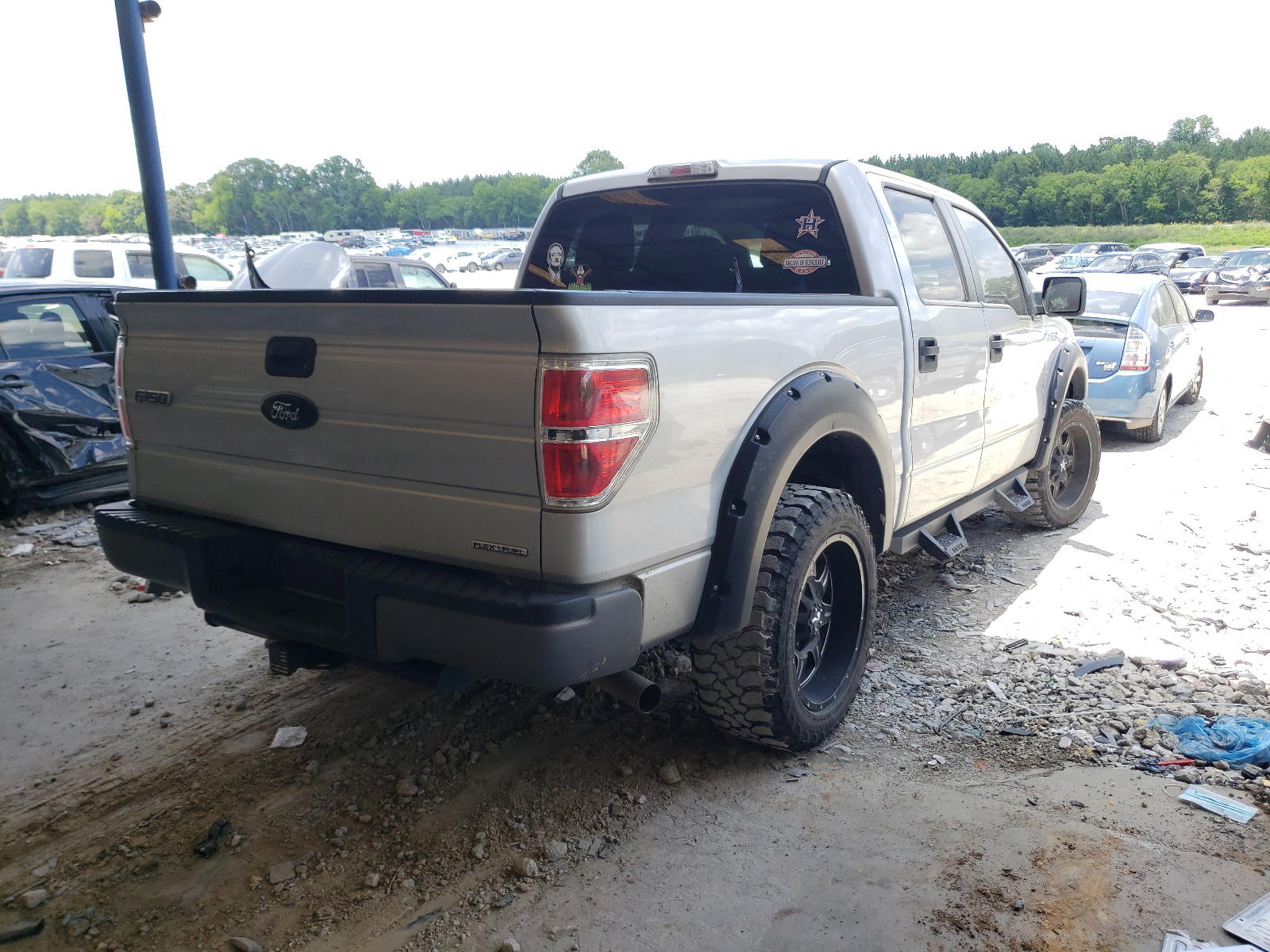 Photo 4 from auction – 2012 FORD F150 SUPER with VIN 1FTFW1CF0CKD83882