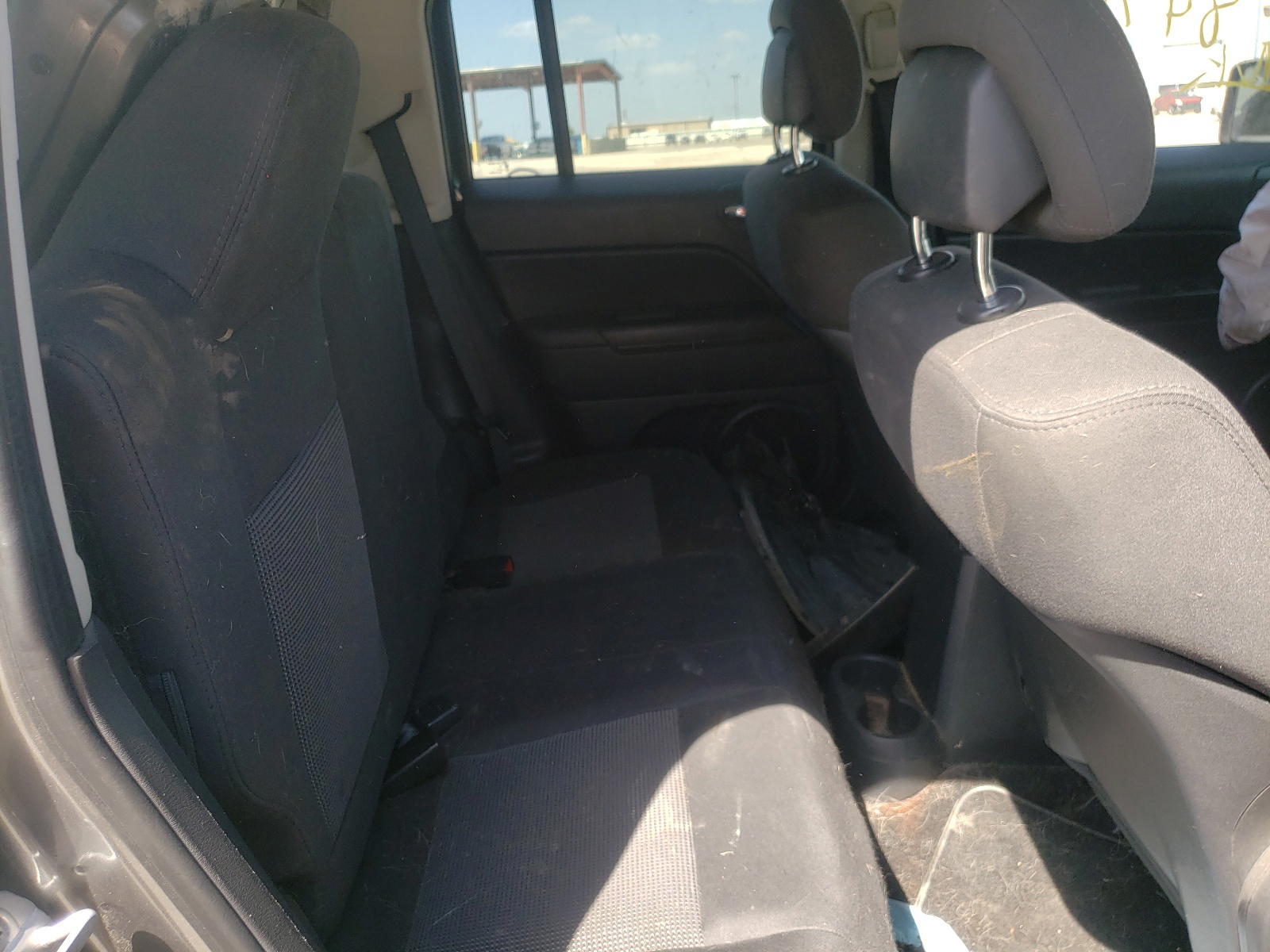 Photo 6 from auction – 2012 JEEP PATRIOT LA with VIN 1C4NJPFB7CD631670