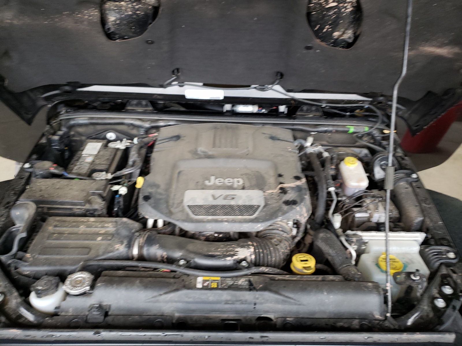 Photo 7 from auction – 2017 JEEP WRANGLER U with VIN 1C4HJWFG0HL739712