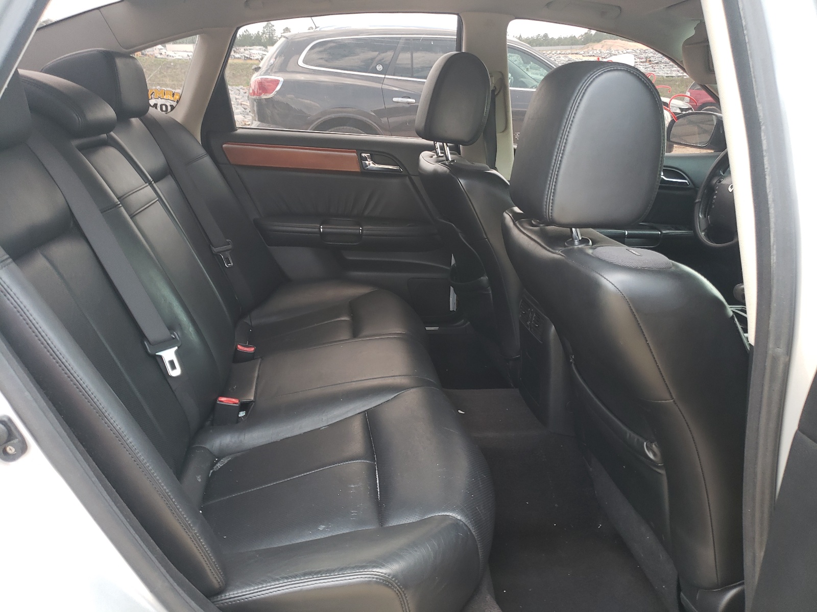 Photo 6 from auction – 2006 INFINITI M35 BASE with VIN JNKAY01E26M100415