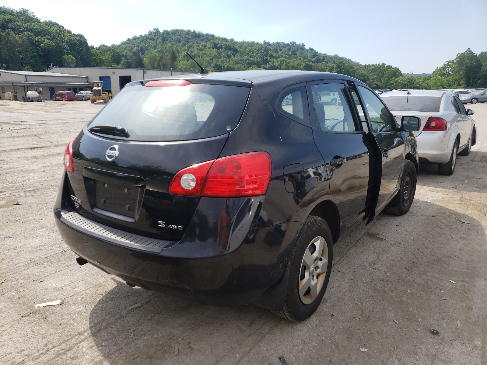 Photo 4 from auction – 2008 NISSAN ROGUE S with VIN JN8AS58V18W136162
