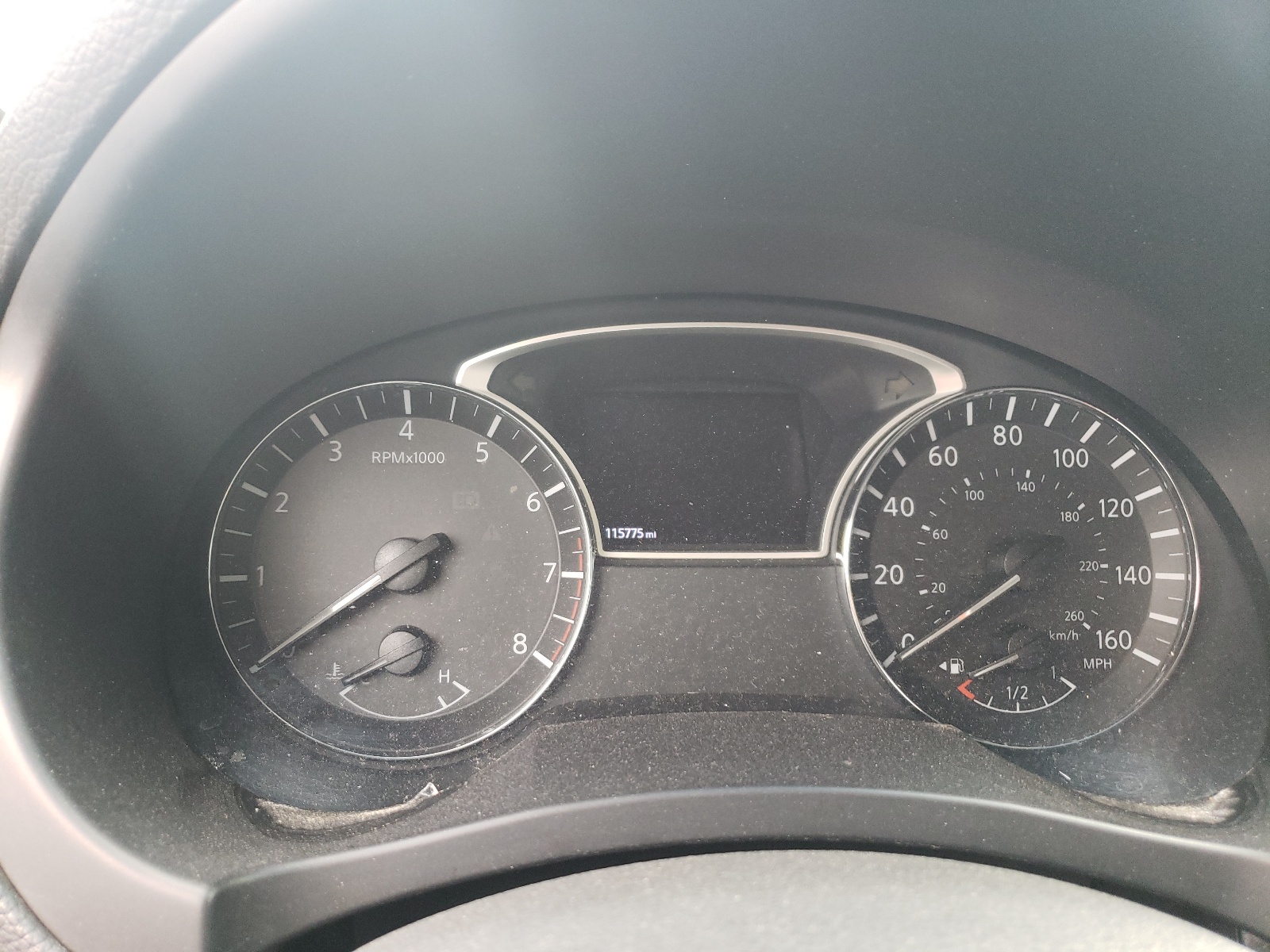 Photo 13 from auction – 2016 NISSAN ALTIMA 2.5 with VIN 1N4AL3AP9GN332983