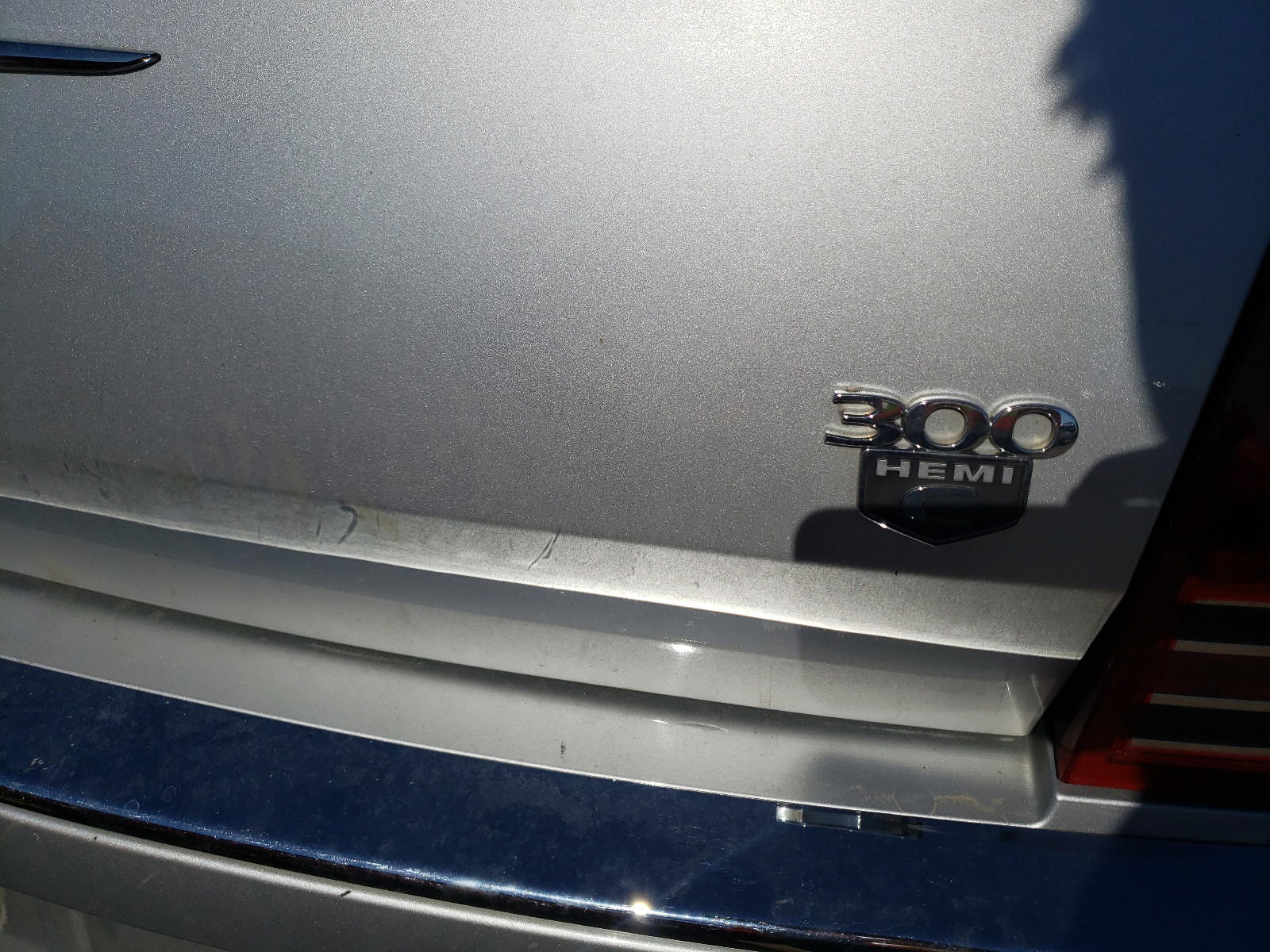 Photo 9 from auction – 2010 CHRYSLER 300C with VIN 2C3CA6CT9AH126670