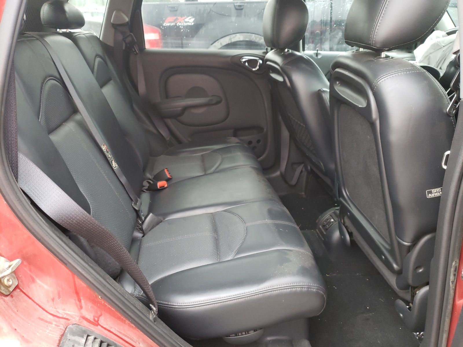 Photo 6 from auction – 2003 CHRYSLER PT CRUISER with VIN 3C8FY78G33T523483