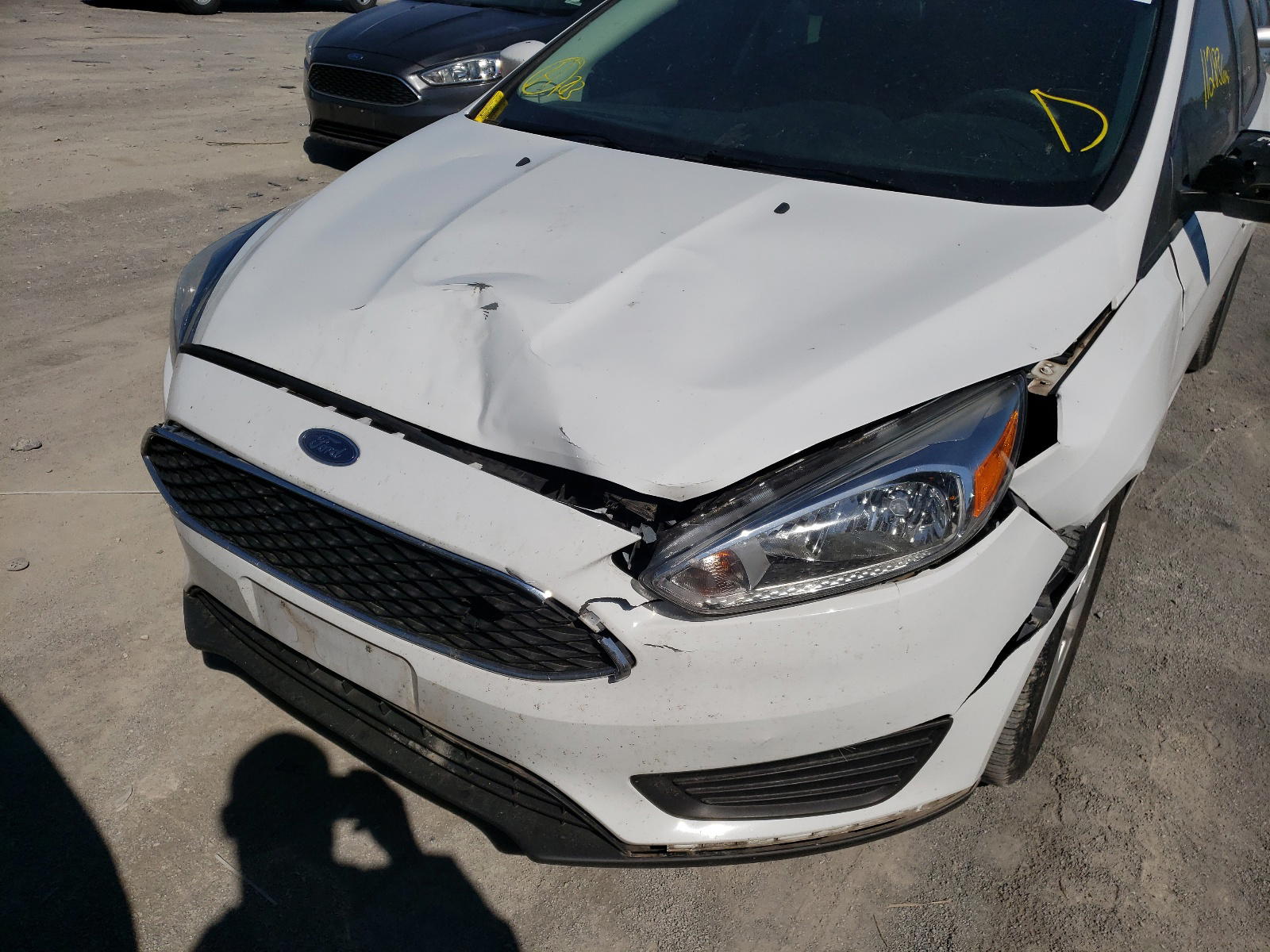 Photo 9 from auction – 2016 FORD FOCUS SE with VIN 1FADP3F29GL340835