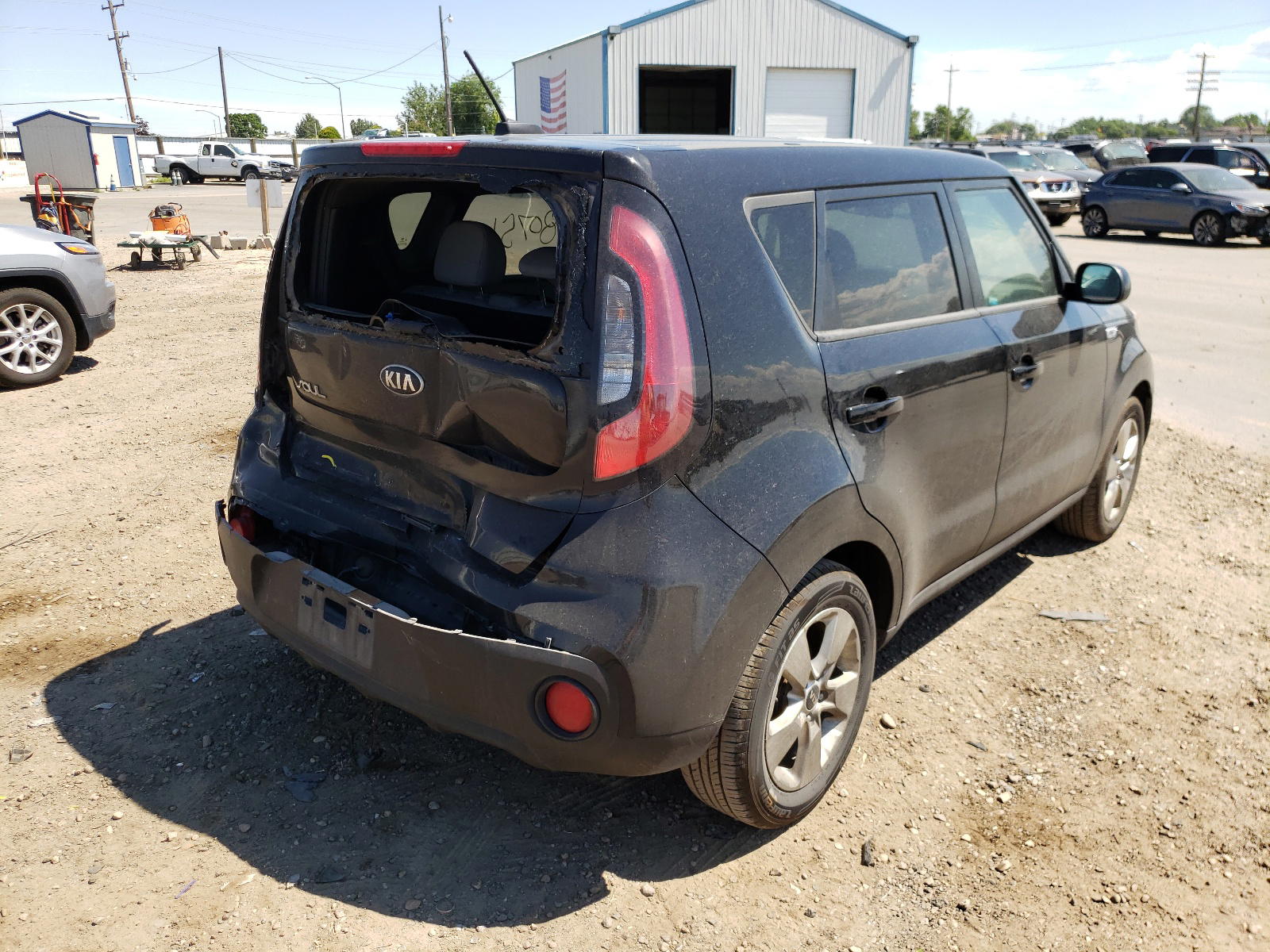 Photo 4 from auction – 2018 KIA SOUL with VIN KNDJN2A29J7563171