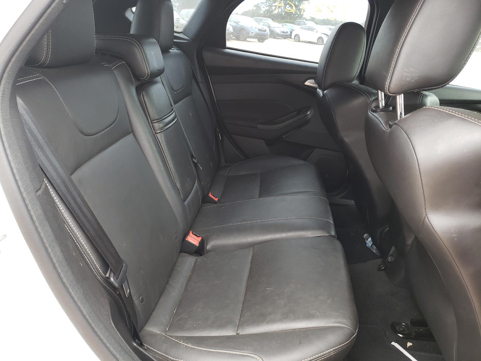 Photo 6 from auction – 2014 FORD FOCUS ST with VIN 1FADP3L90EL172467