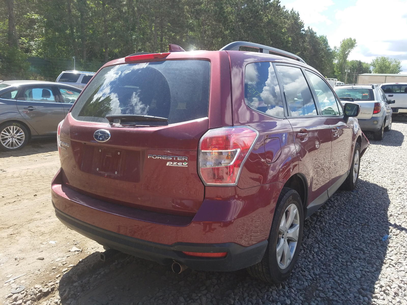 Photo 4 from auction – 2016 SUBARU FORESTER 2 with VIN JF2SJAFC6GH522514