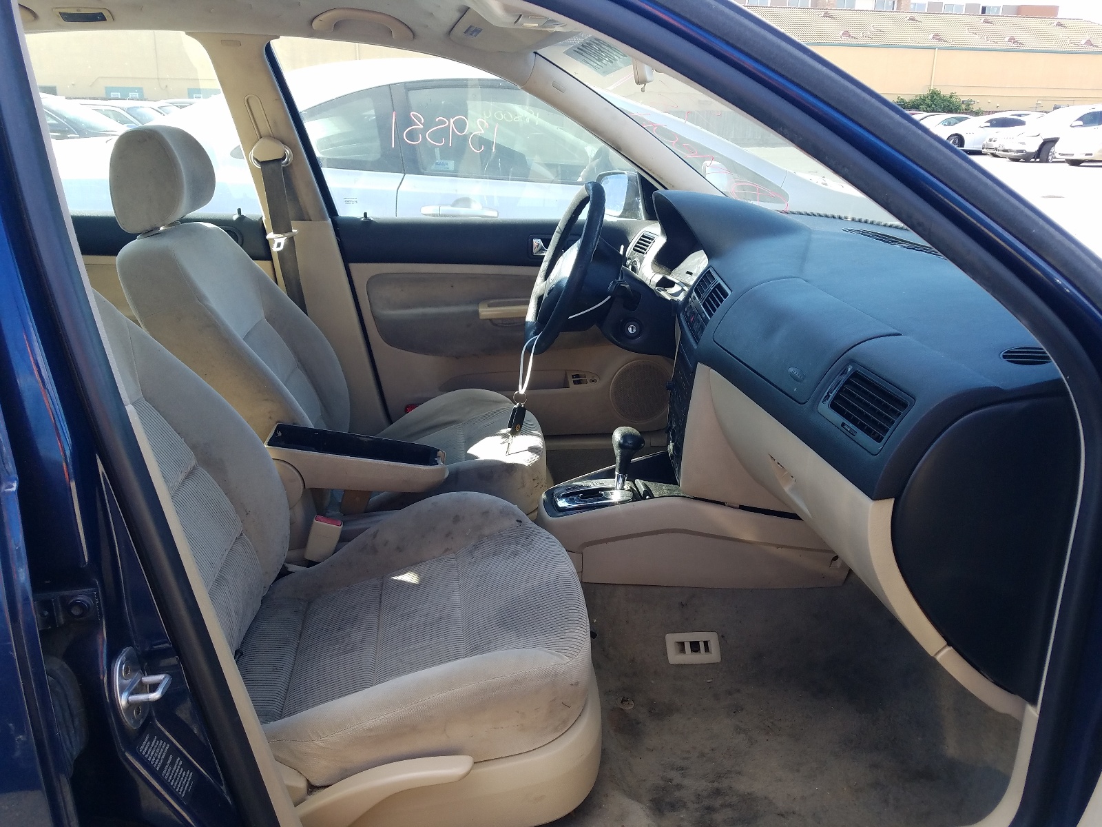 Photo 5 from auction – 2002 VOLKSWAGEN JETTA GLS with VIN 3VWSE69M22M007564