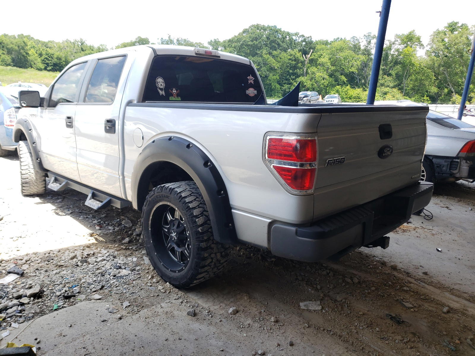 Photo 3 from auction – 2012 FORD F150 SUPER with VIN 1FTFW1CF0CKD83882