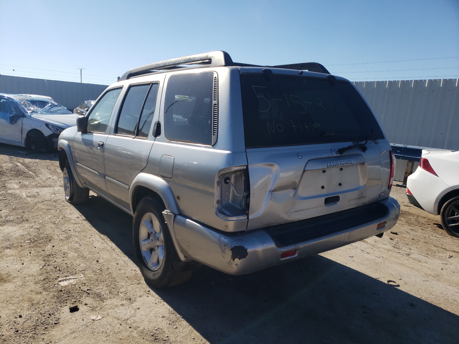 Photo 3 from auction – 2004 NISSAN PATHFINDER with VIN JN8DR09Y94W907305