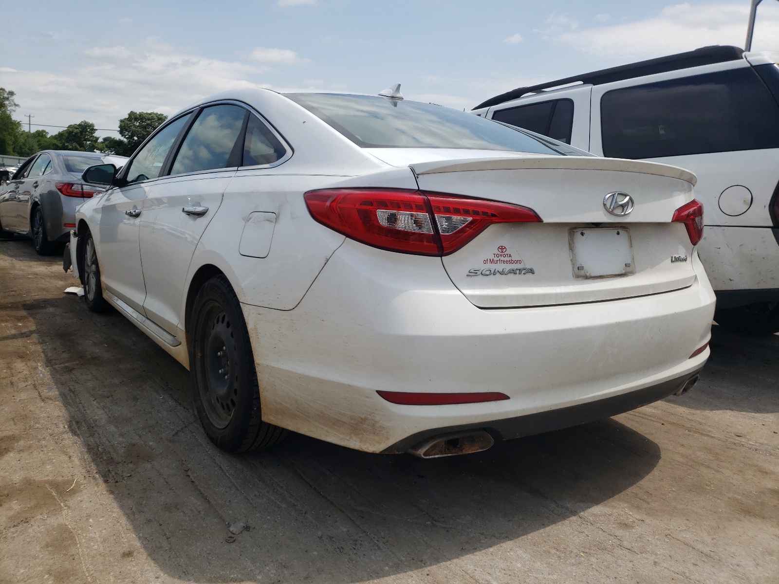 Photo 3 from auction – 2015 HYUNDAI SONATA SPO with VIN 5NPE34AF6FH057550