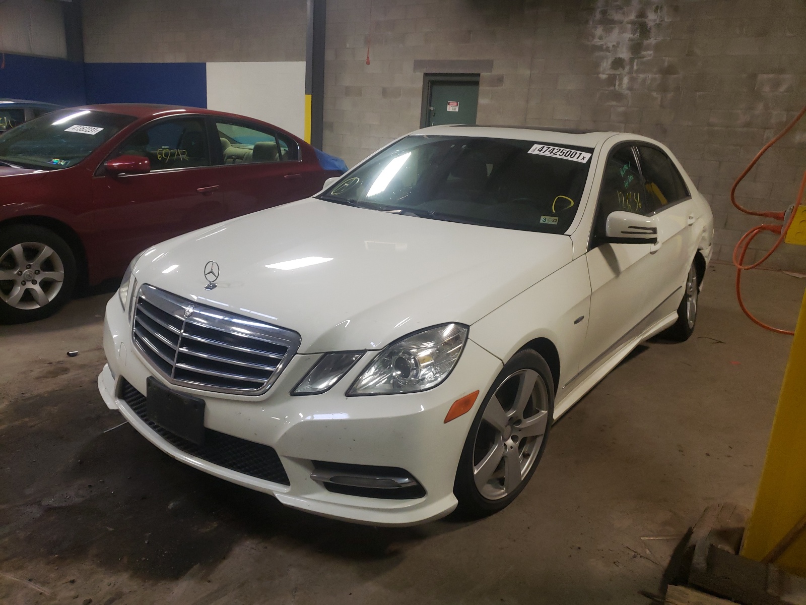Photo 2 from auction – 2012 MERCEDES-BENZ E 350 4MAT with VIN WDDHF8JB9CA643404