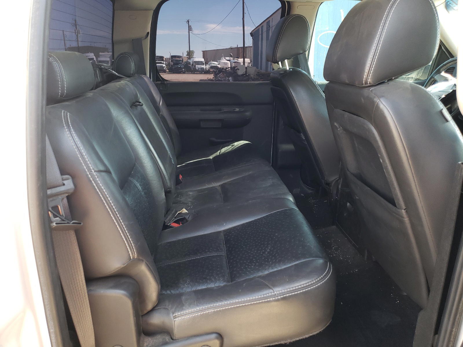 Photo 6 from auction – 2011 CHEVROLET SILVERADO with VIN 3GCPKSE32BG245260