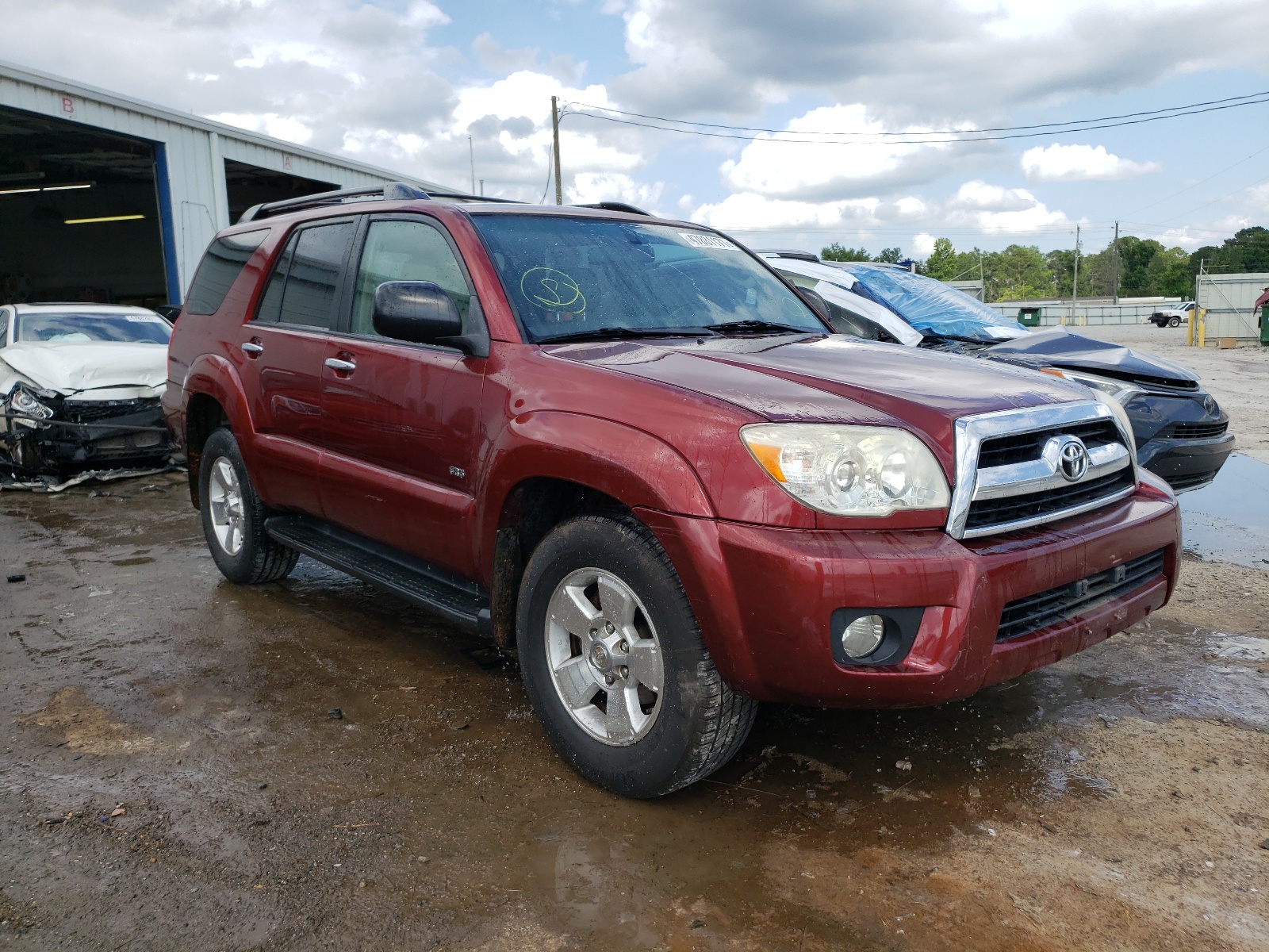 Photo 1 from auction – 2006 TOYOTA 4RUNNER SR with VIN JTEZU14R668063474