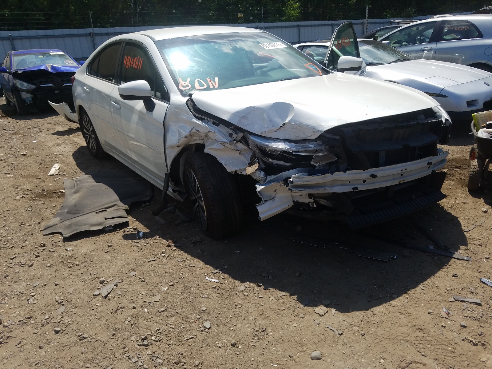 Photo 1 from auction – 2018 SUBARU LEGACY 2.5 with VIN 4S3BNAC65J3025041