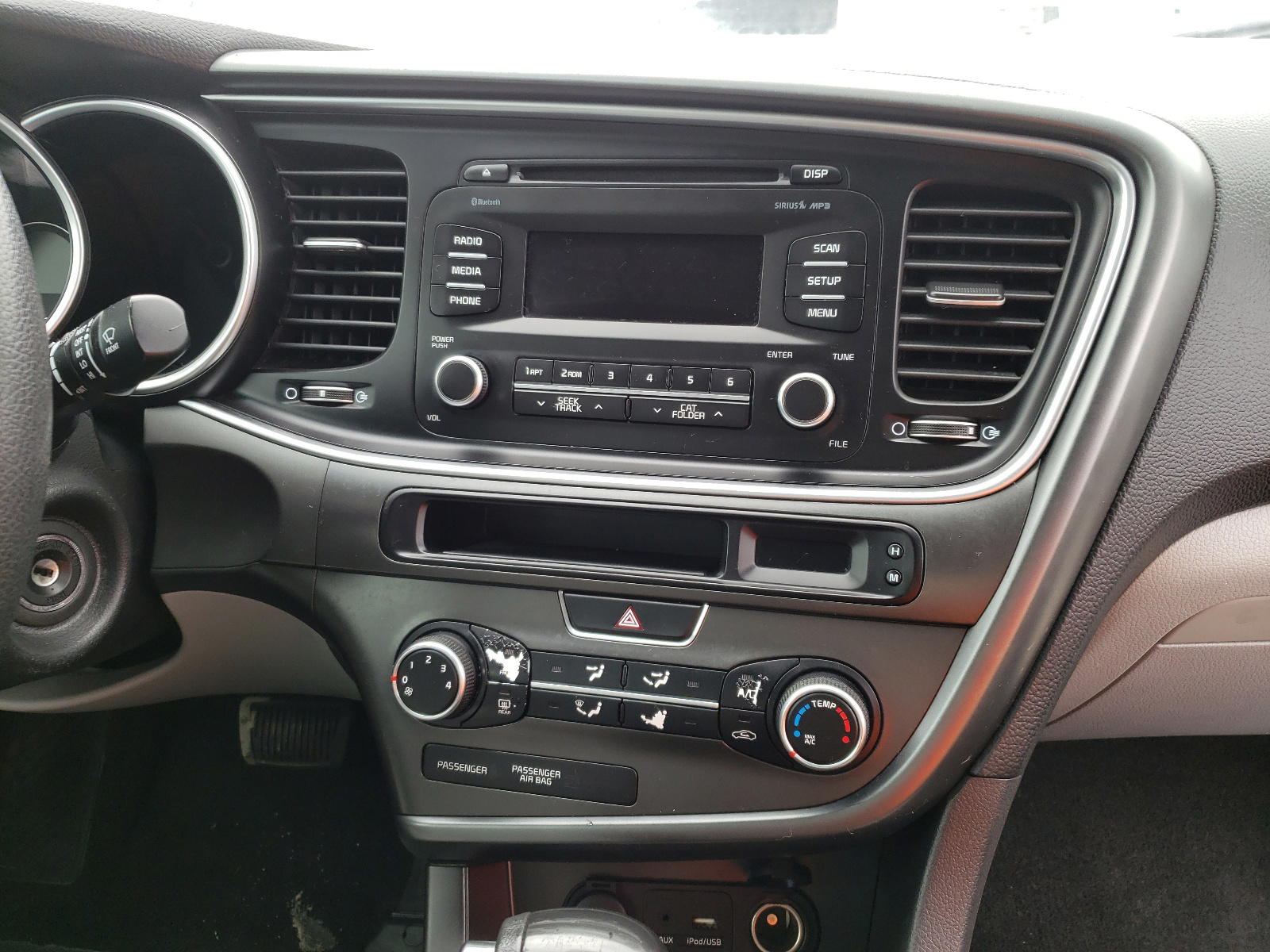 Photo 9 from auction – 2015 KIA OPTIMA LX with VIN KNAGM4A74F5660850