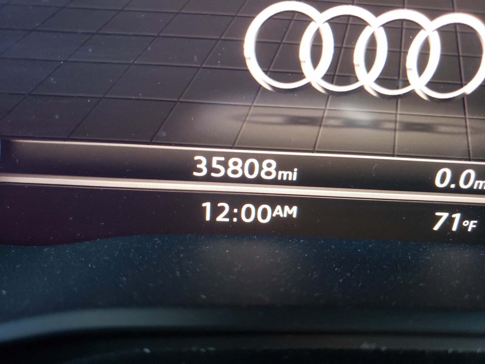 Photo 8 from auction – 2018 AUDI Q5 PREMIUM with VIN WA1ANAFY8J2010137