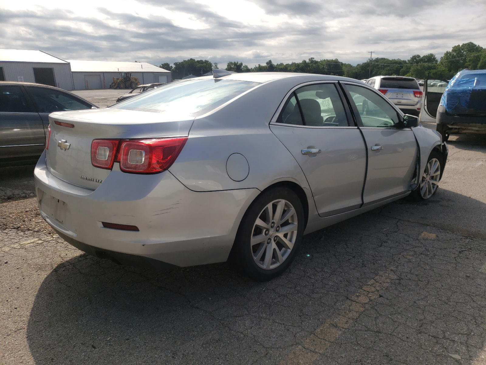 Photo 4 from auction – 2016 CHEVROLET MALIBU LIM with VIN 1G11E5SA3GF105463
