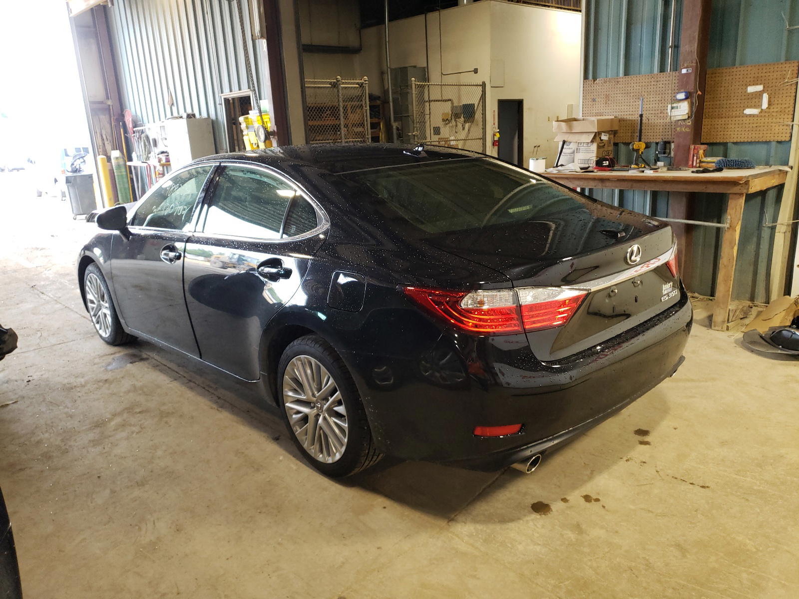 Photo 3 from auction – 2013 LEXUS ES 350 with VIN JTHBK1GG5D2001908