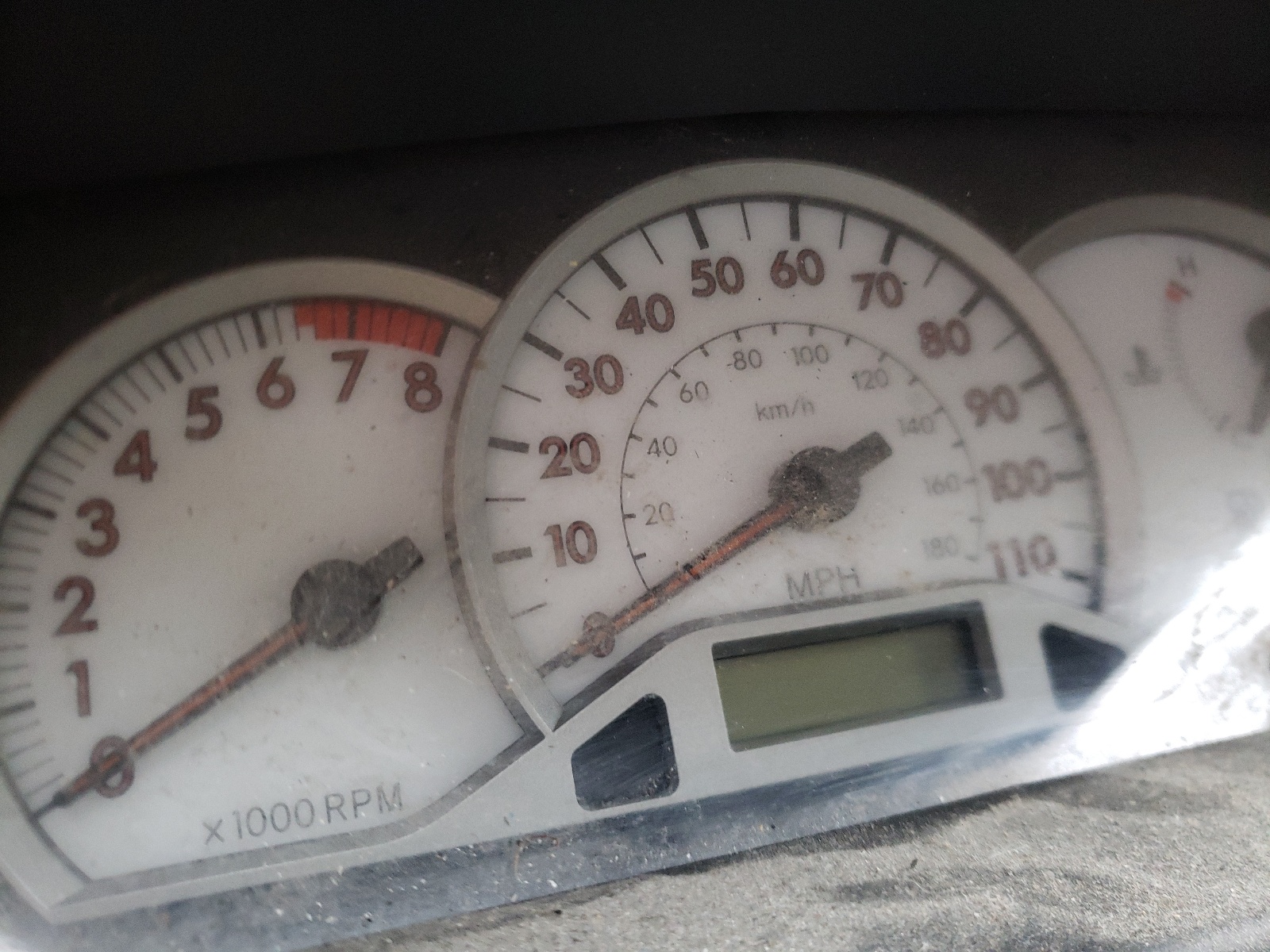 Photo 8 from auction – 2008 TOYOTA COROLLA CE with VIN 1NXBR32E68Z977751
