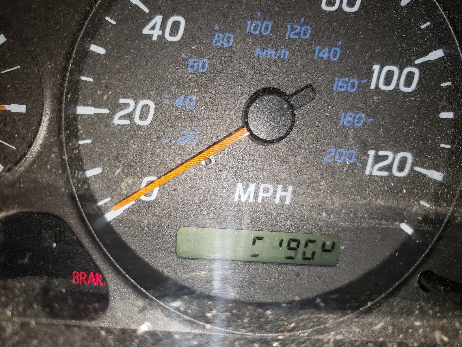 Photo 8 from auction – 2003 NISSAN SENTRA XE with VIN 3N1CB51D23L716575