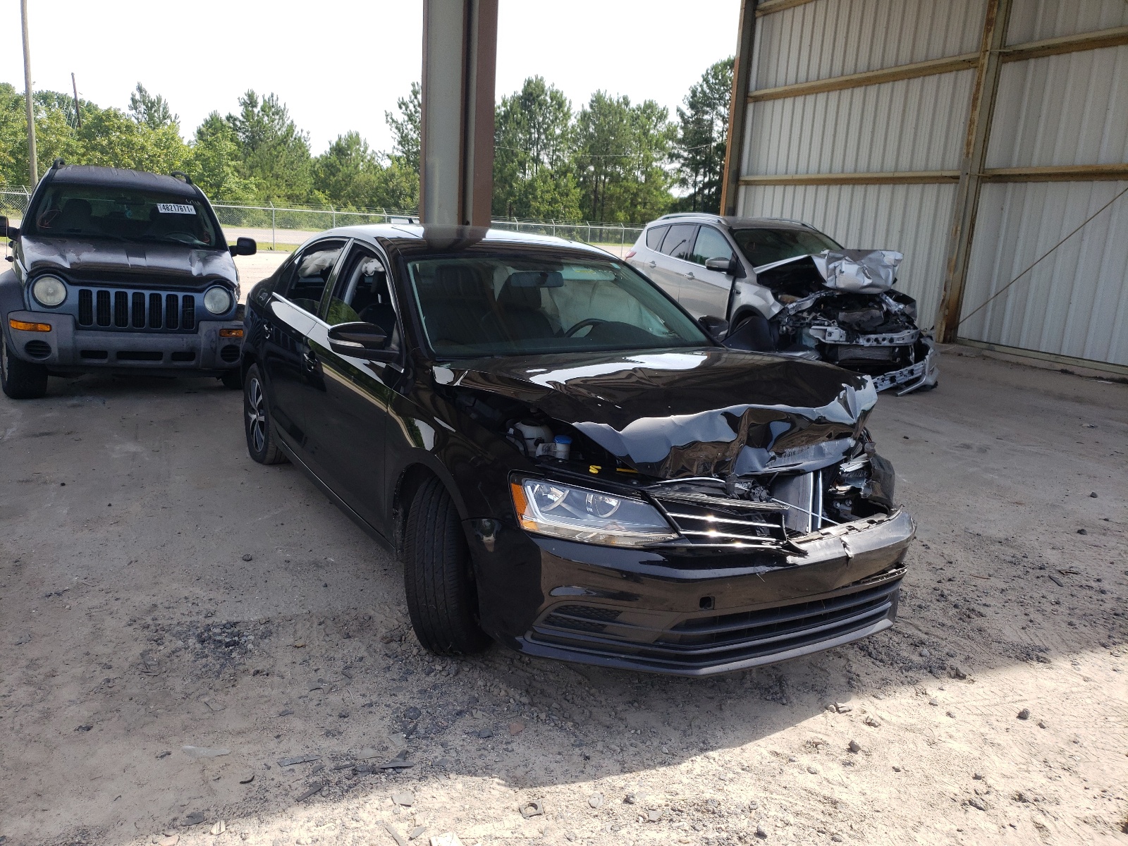Photo 1 from auction – 2017 VOLKSWAGEN JETTA SE with VIN 3VWDB7AJ9HM339258