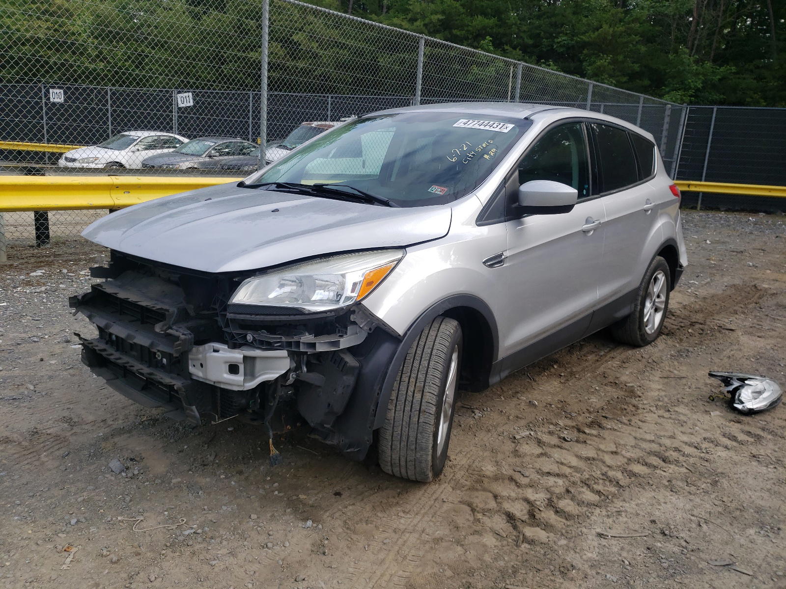 Photo 2 from auction – 2013 FORD ESCAPE SE with VIN 1FMCU0GX3DUD75962