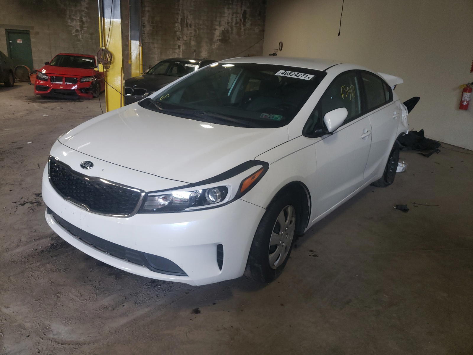 Photo 2 from auction – 2017 KIA FORTE LX with VIN 3KPFL4A71HE015307