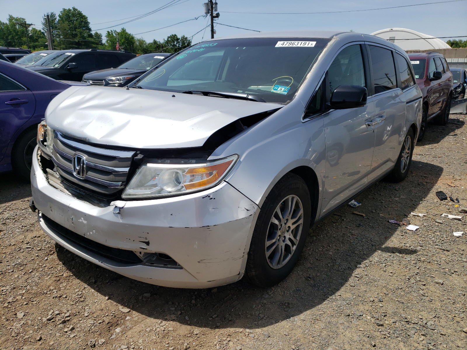 Photo 2 from auction – 2011 HONDA ODYSSEY EX with VIN 5FNRL5H40BB062019
