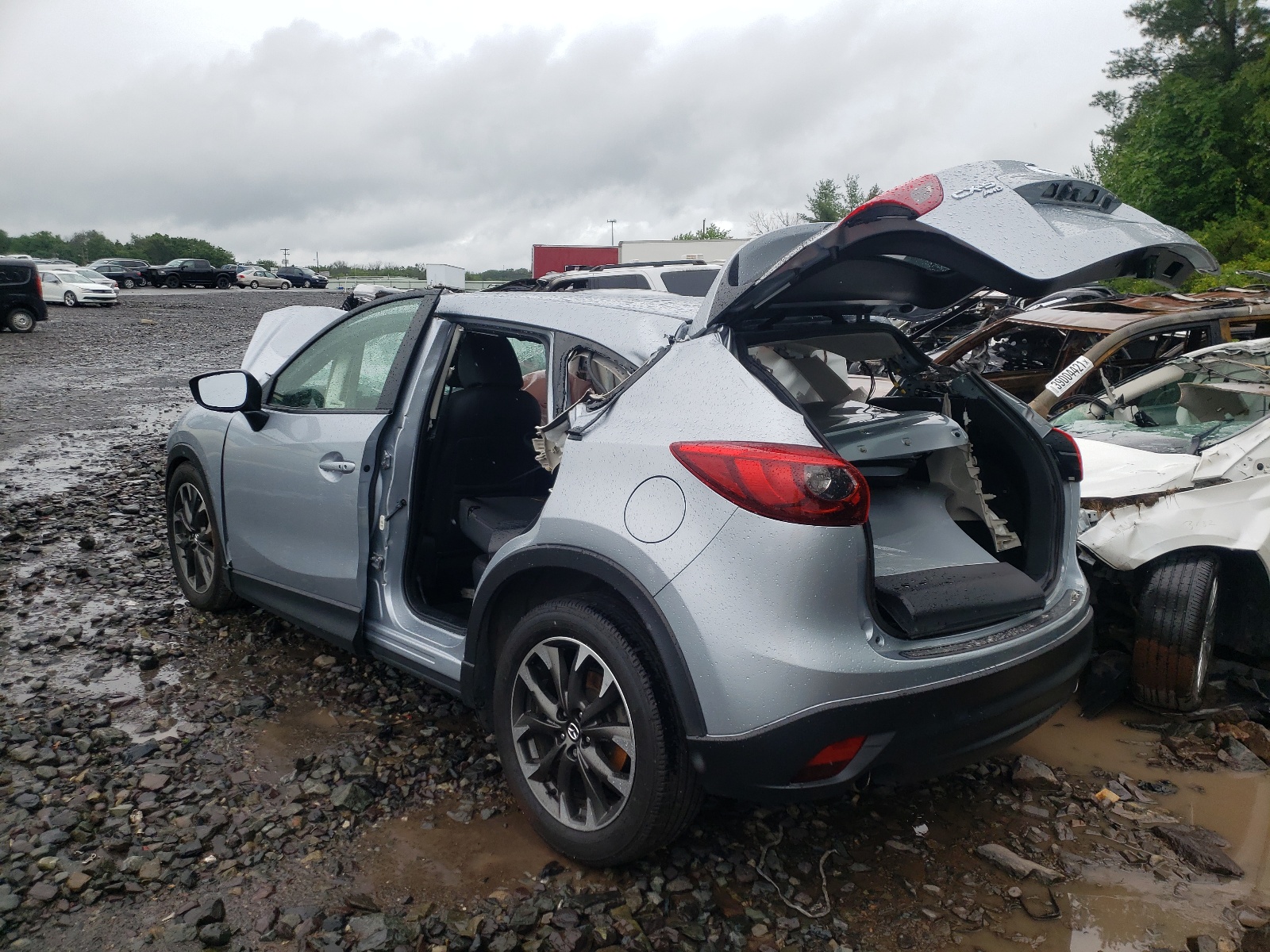 Photo 3 from auction – 2016 MAZDA CX-5 GT with VIN JM3KE4DYXG0642731