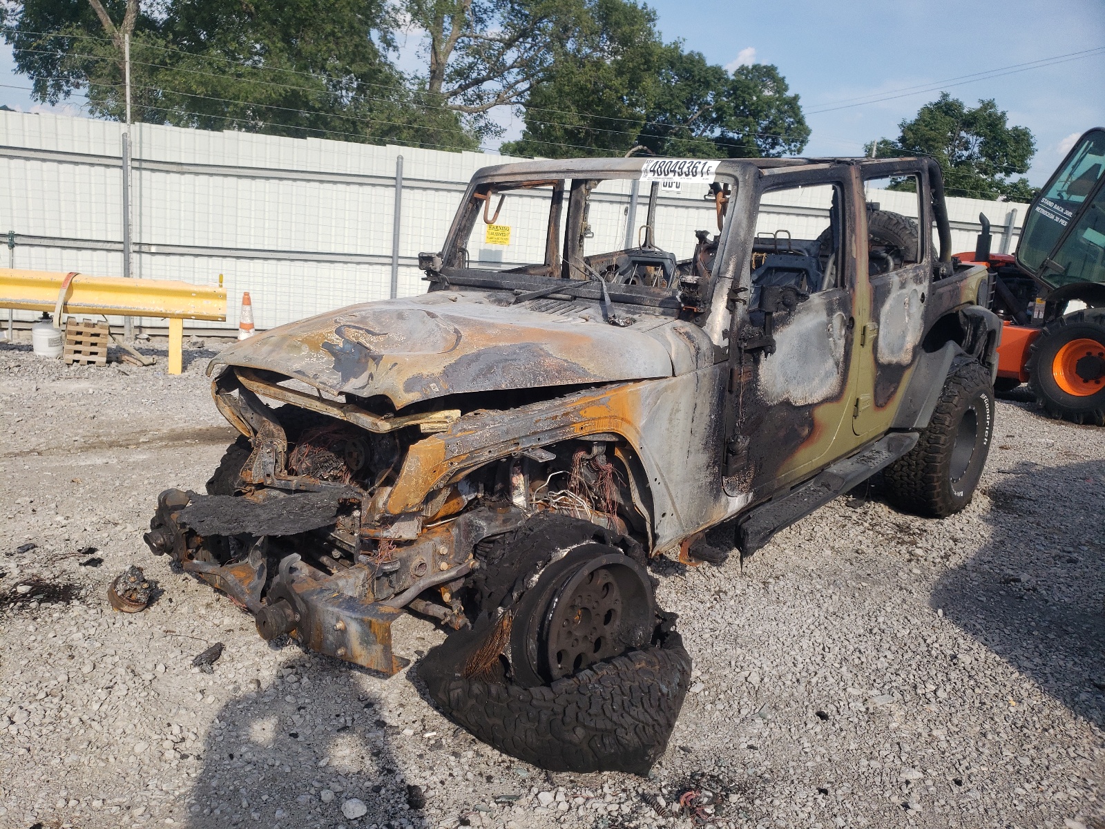 Photo 2 from auction – 2013 JEEP WRANGLER U with VIN 1C4BJWDG5DL559595