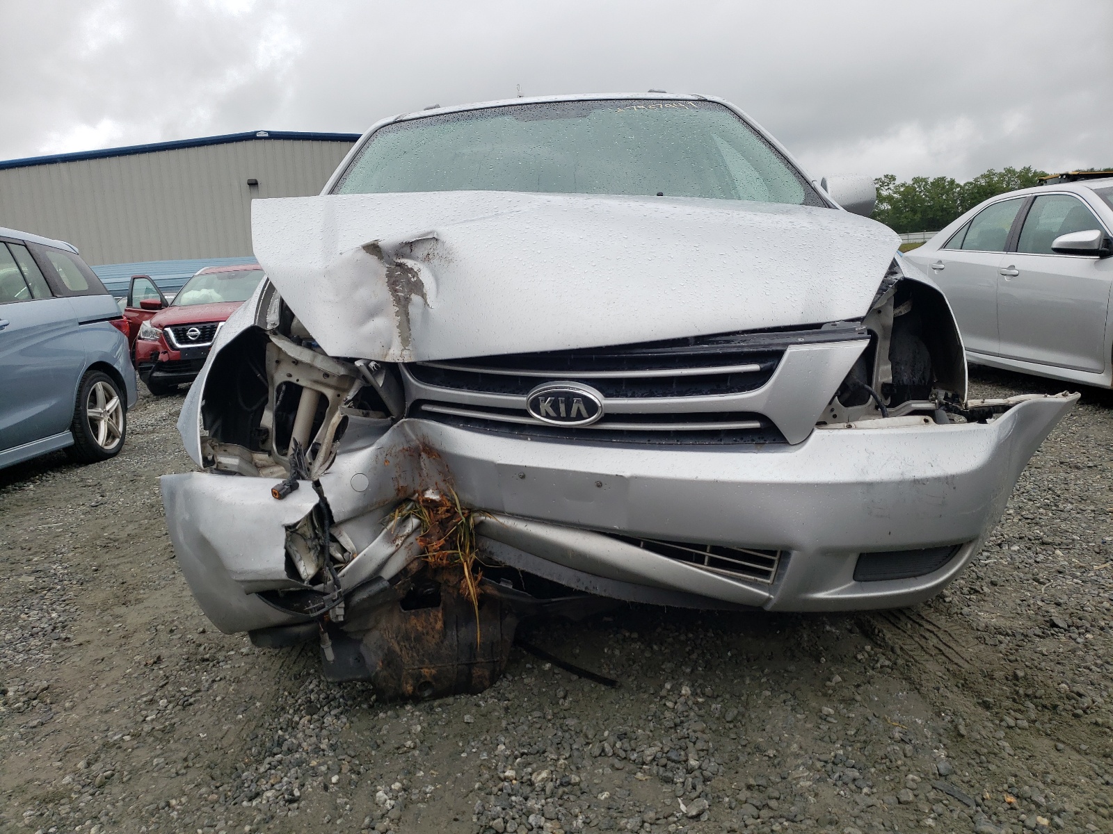 Photo 9 from auction – 2007 KIA SEDONA EX with VIN KNDMB233376171801