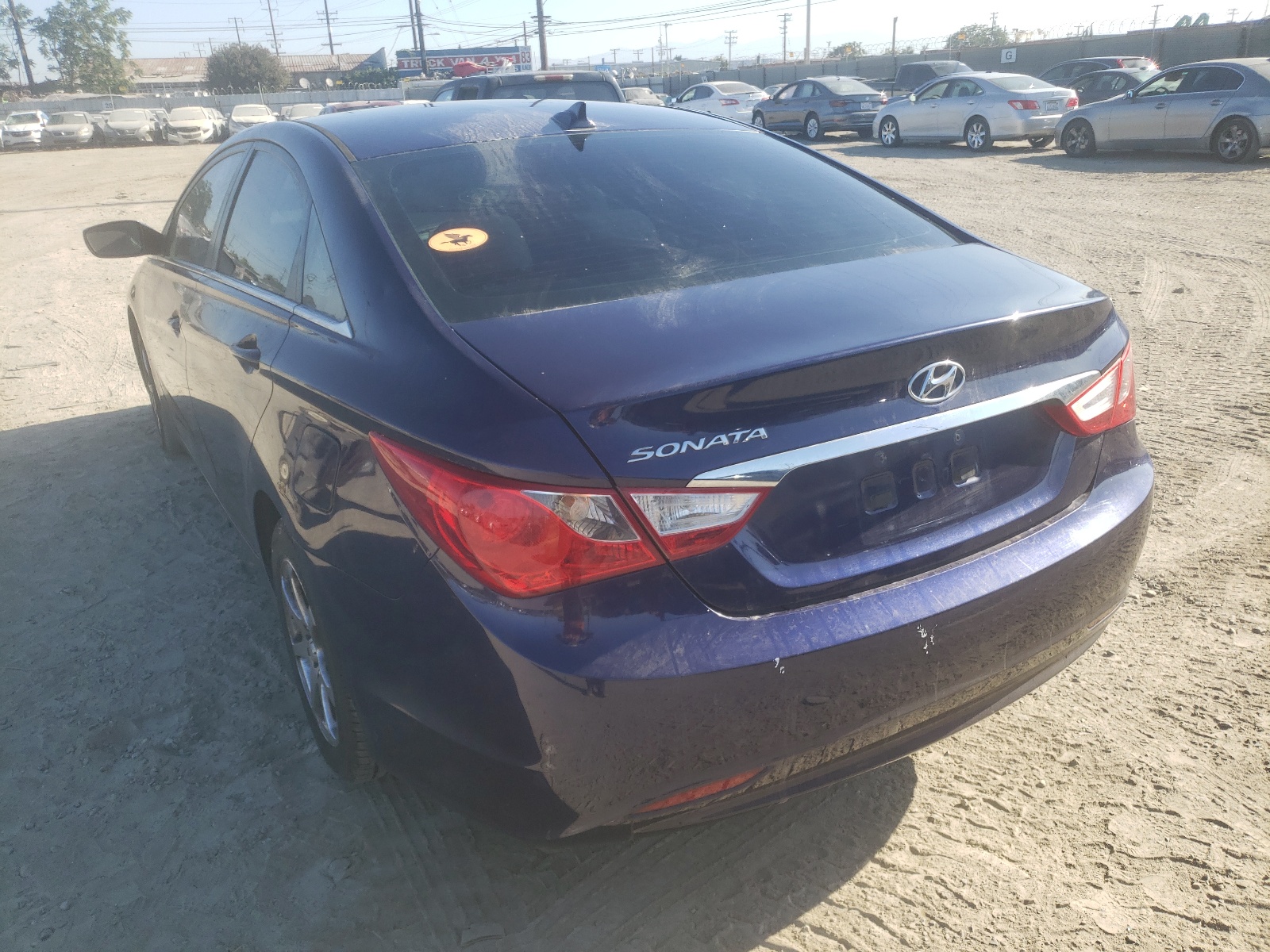 Photo 3 from auction – 2013 HYUNDAI SONATA GLS with VIN 5NPEB4AC9DH572418