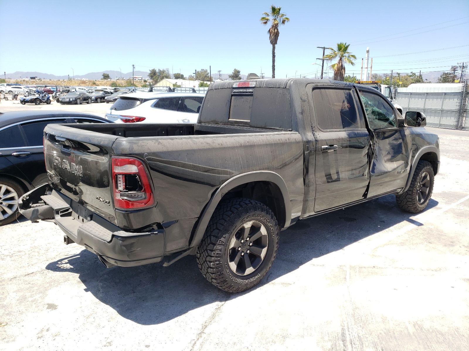 Photo 4 from auction – 2019 RAM 1500 REBEL with VIN 1C6SRFLT3KN722163